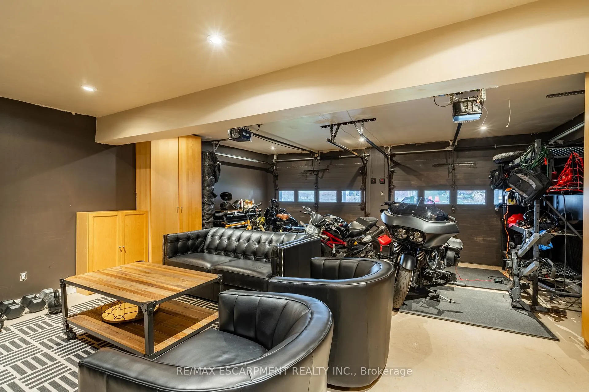 Photo 41 of 91 Edgewater Drive, Hamilton, Stoney Creek — HOMEH
