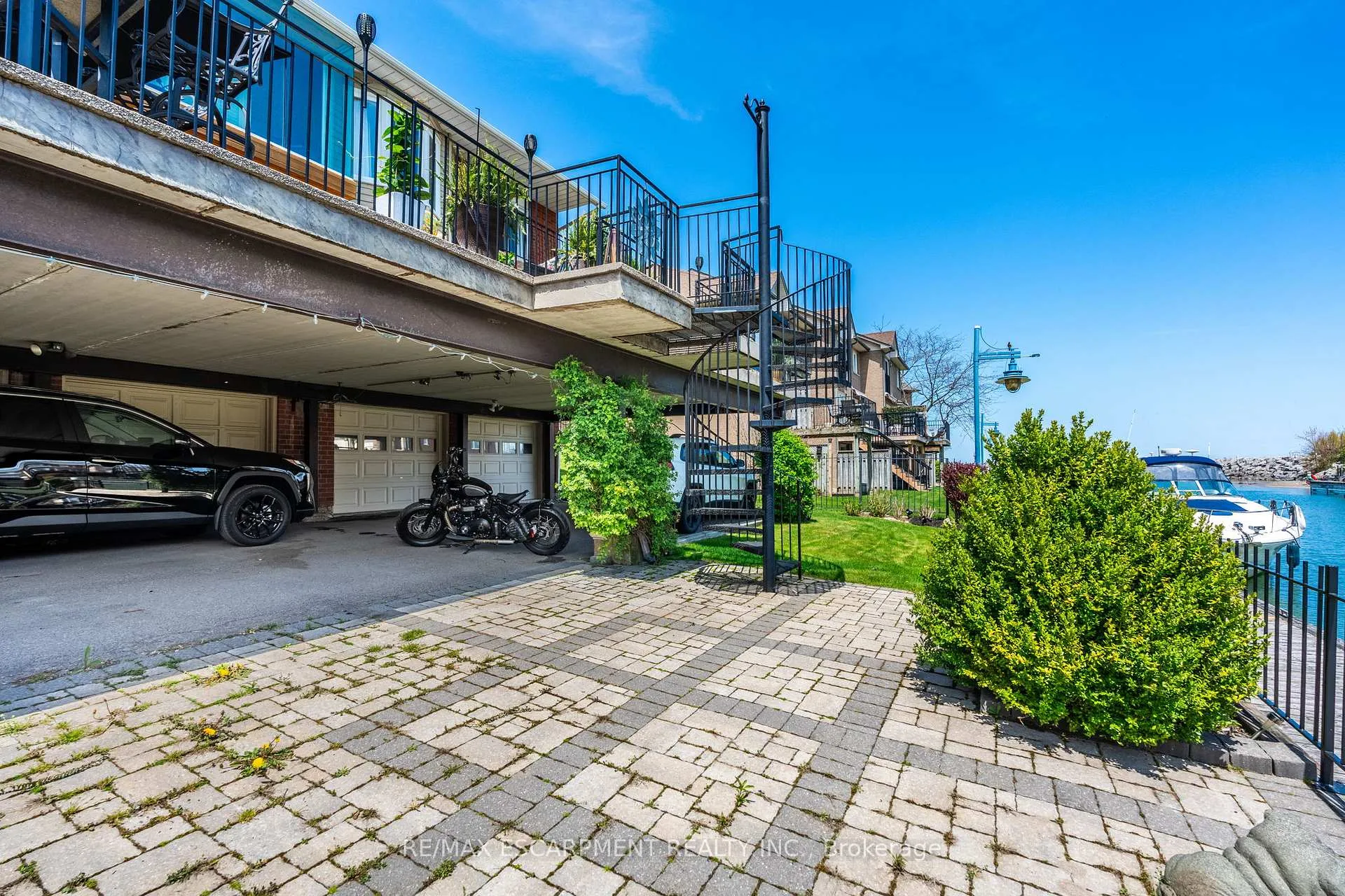 Photo 45 of 91 Edgewater Drive, Hamilton, Stoney Creek — HOMEH