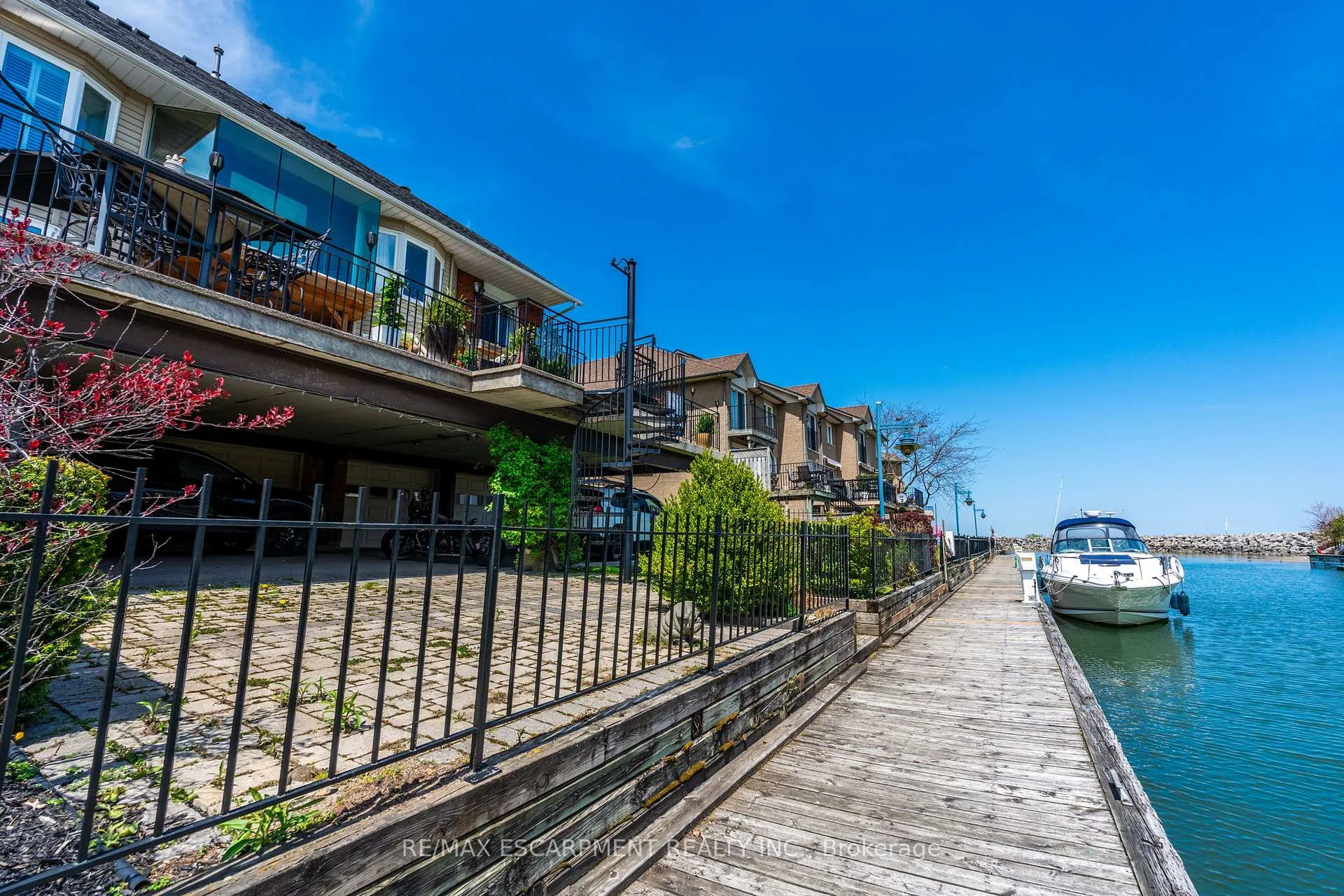 Photo 48 of 91 Edgewater Drive, Hamilton, Stoney Creek — HOMEH