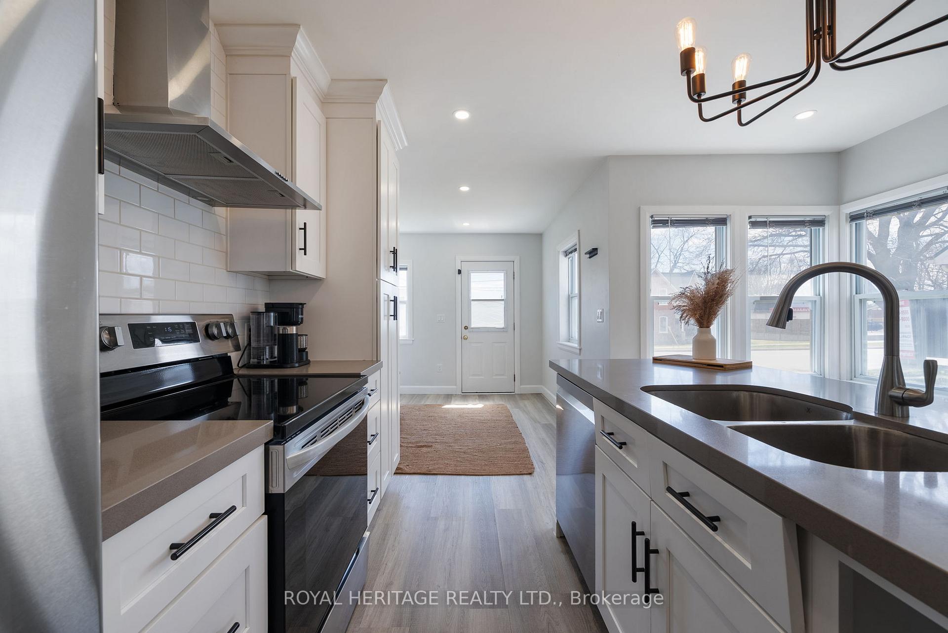 Photo 10 of 55 King Street E, Cramahe, Colborne — HOMEH