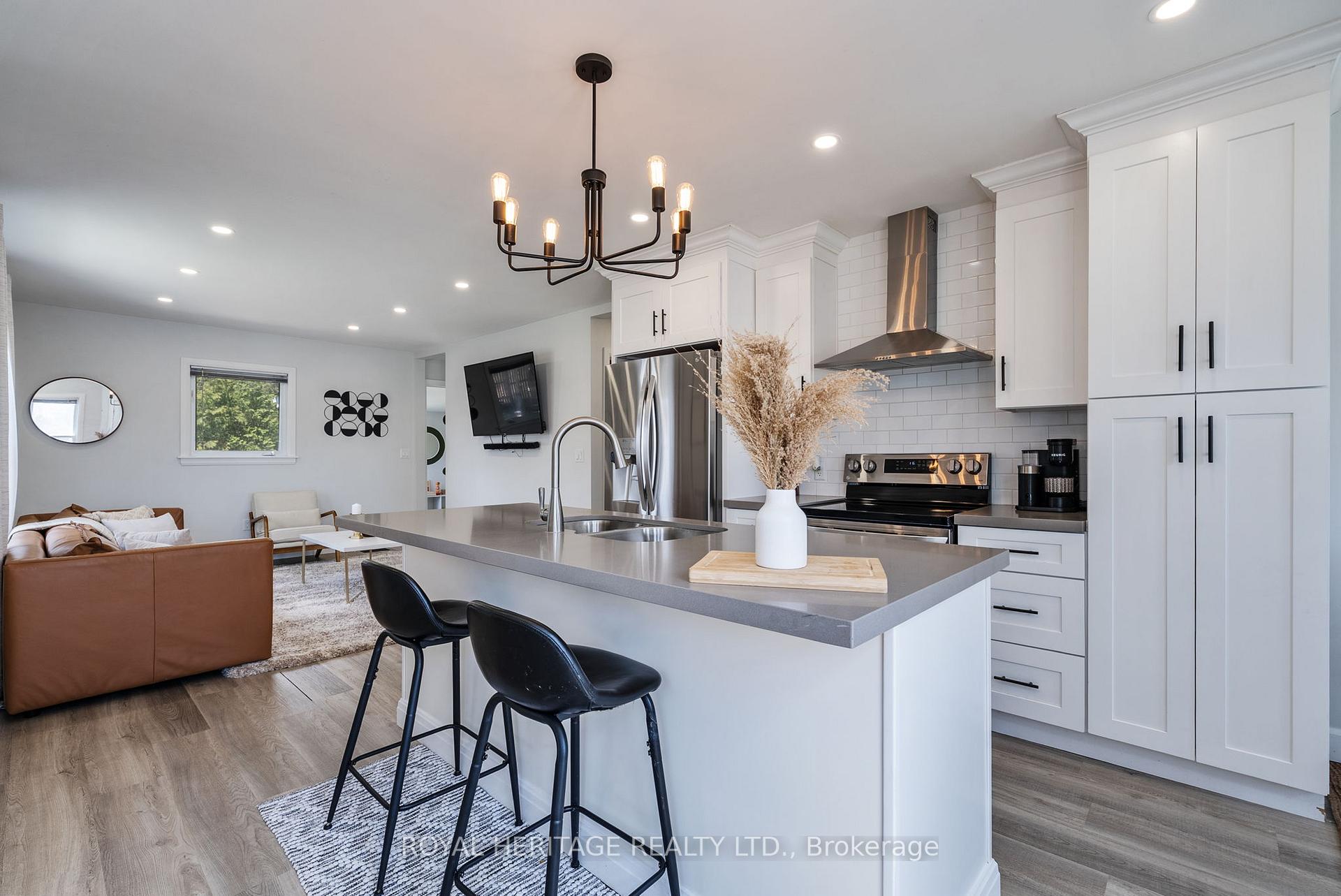 Photo 13 of 55 King Street E, Cramahe, Colborne — HOMEH