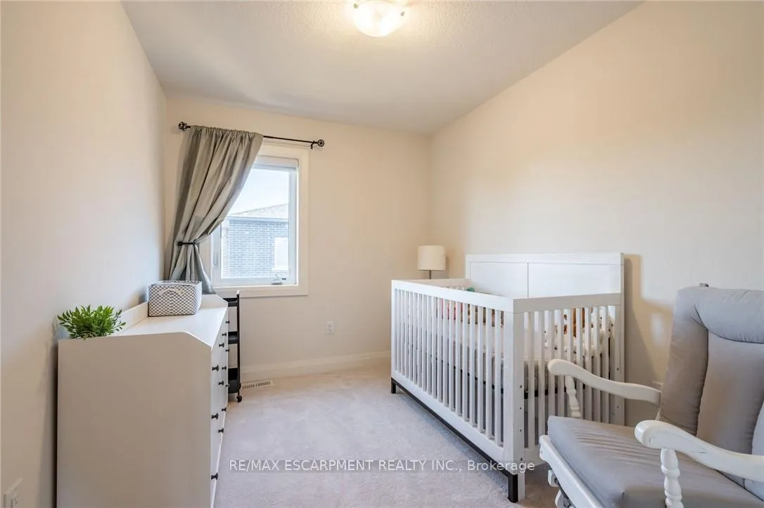 Photo 25 of 16 Raspberry Lane, Guelph, Grange Road — HOMEH