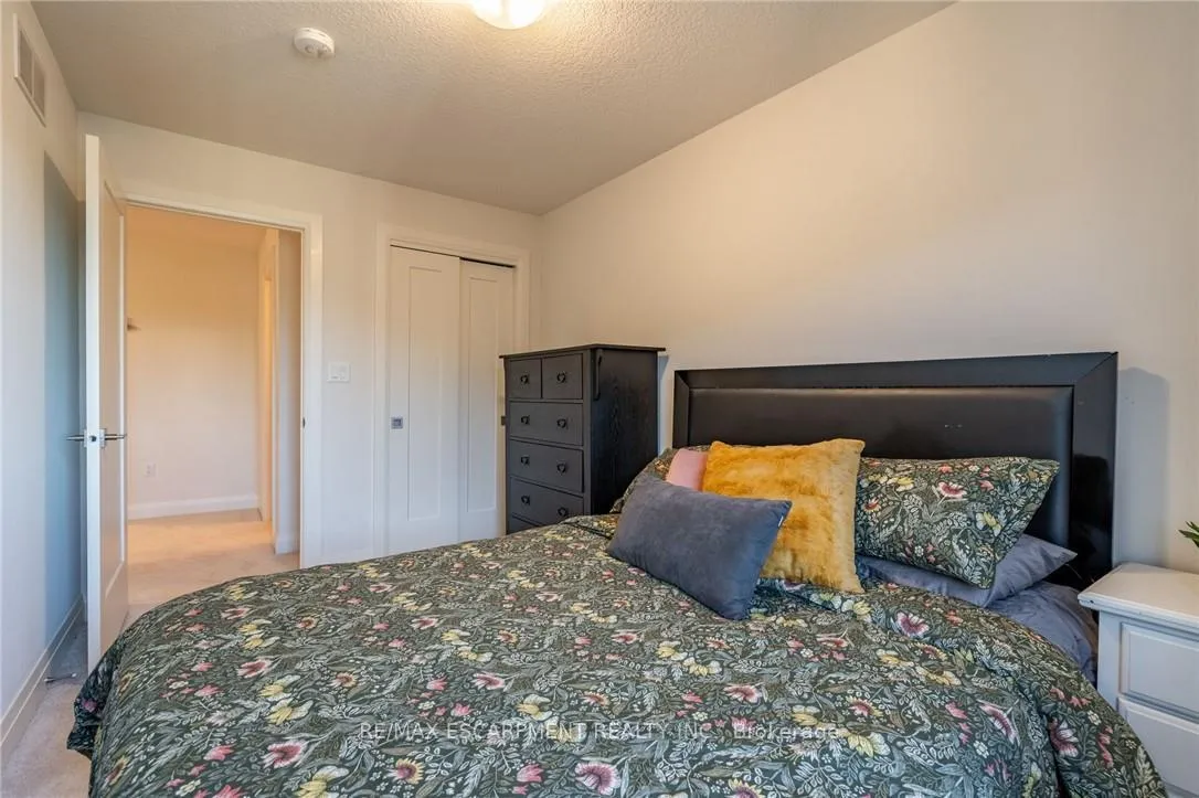 Photo 28 of 16 Raspberry Lane, Guelph, Grange Road — HOMEH