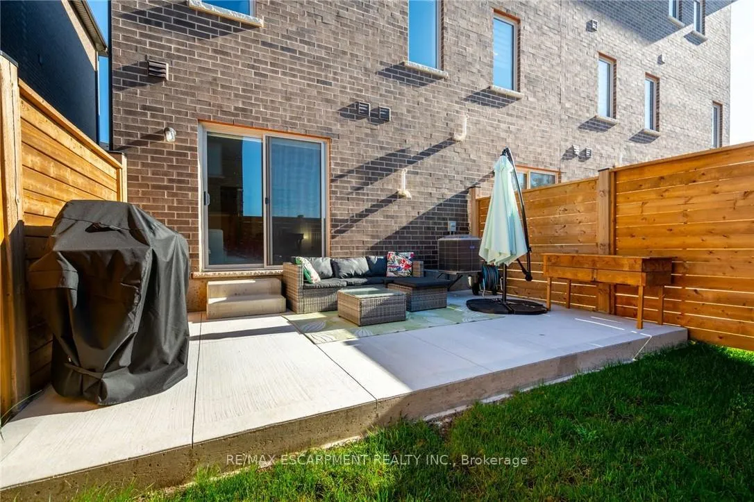 Photo 41 of 16 Raspberry Lane, Guelph, Grange Road — HOMEH