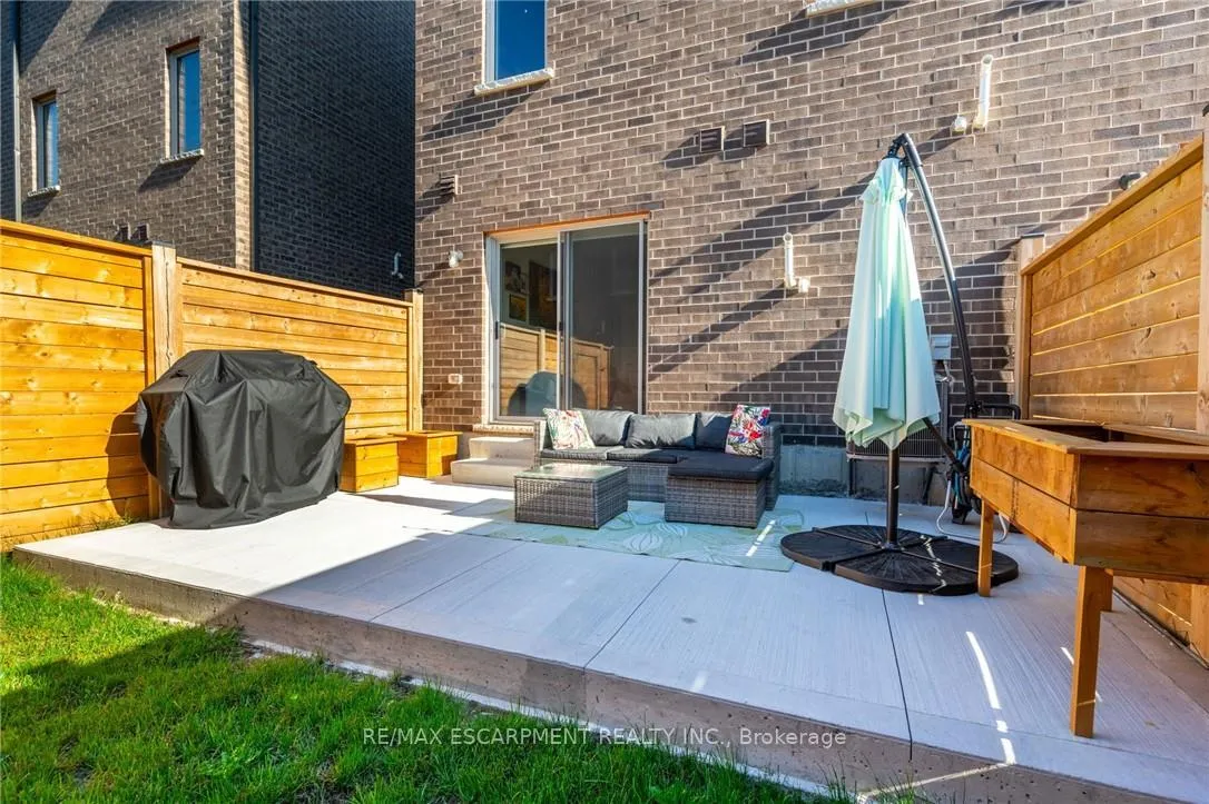 Photo 42 of 16 Raspberry Lane, Guelph, Grange Road — HOMEH