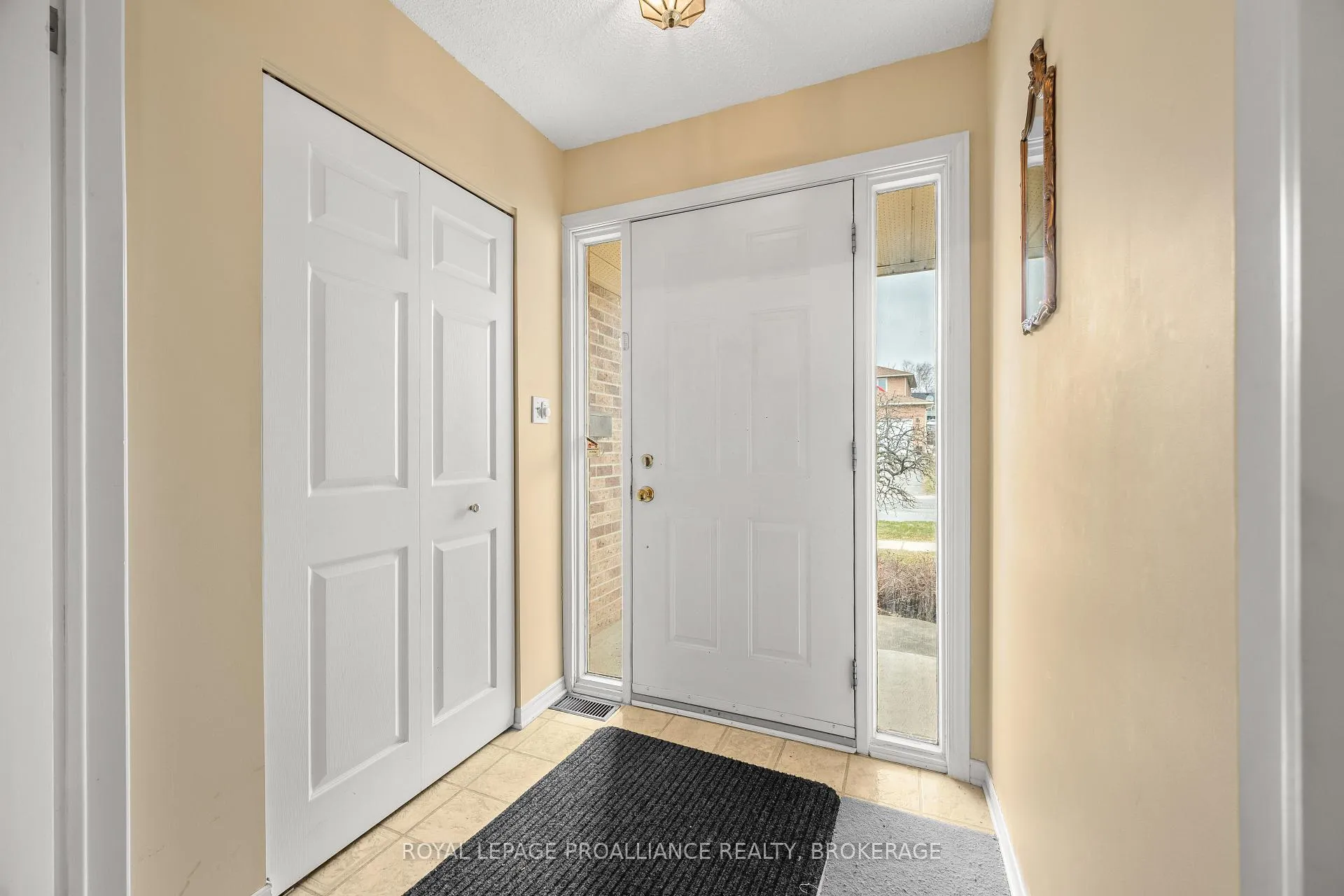Photo 4 of 901 Mona Drive, Kingston, North of Taylor-Kidd Blvd — HOMEH