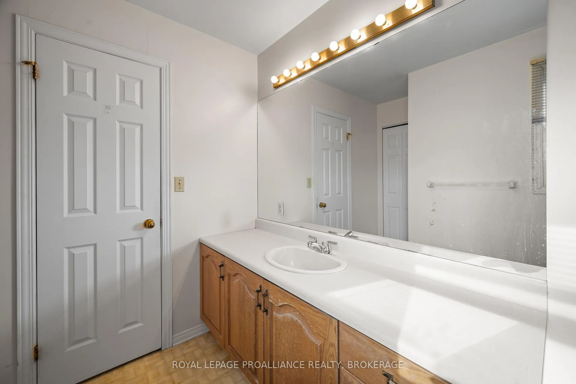Photo 31 of 901 Mona Drive, Kingston, North of Taylor-Kidd Blvd — HOMEH