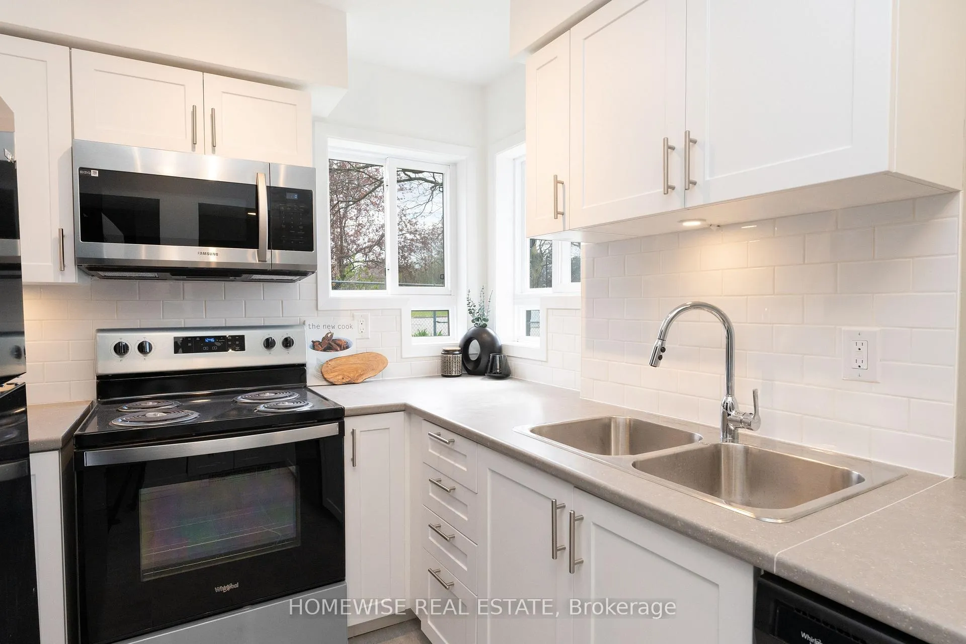 Photo 10 of Unit D3, 240 Ormond Drive, Oshawa, Samac — HOMEH