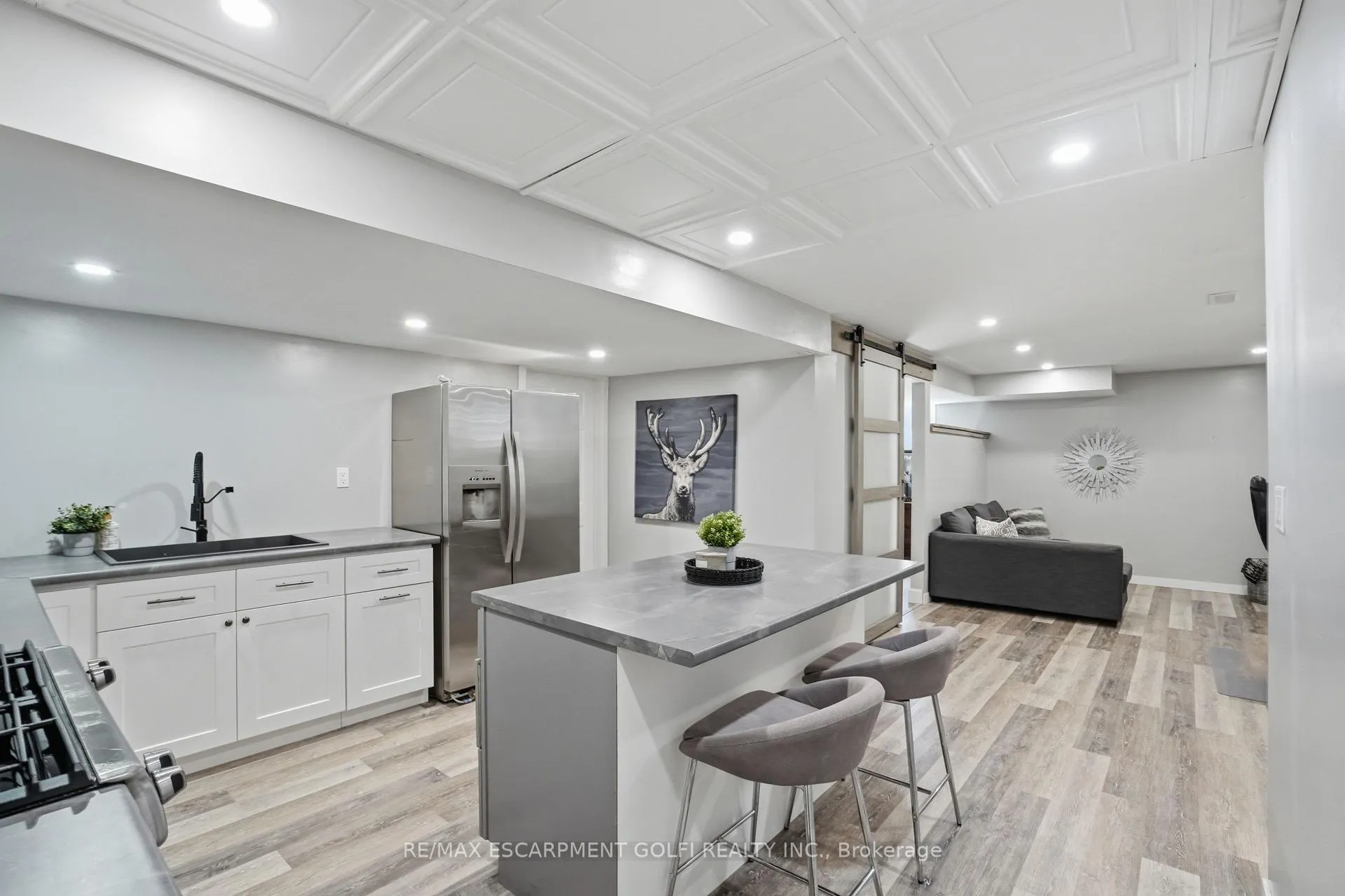 Photo 25 of 52 Sunnycroft Court, Hamilton, Waterdown — HOMEH