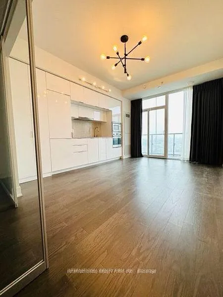 Photo 4 of Unit 3011, 955 Bay Street, Toronto, Bay Street Corridor — HOMEH