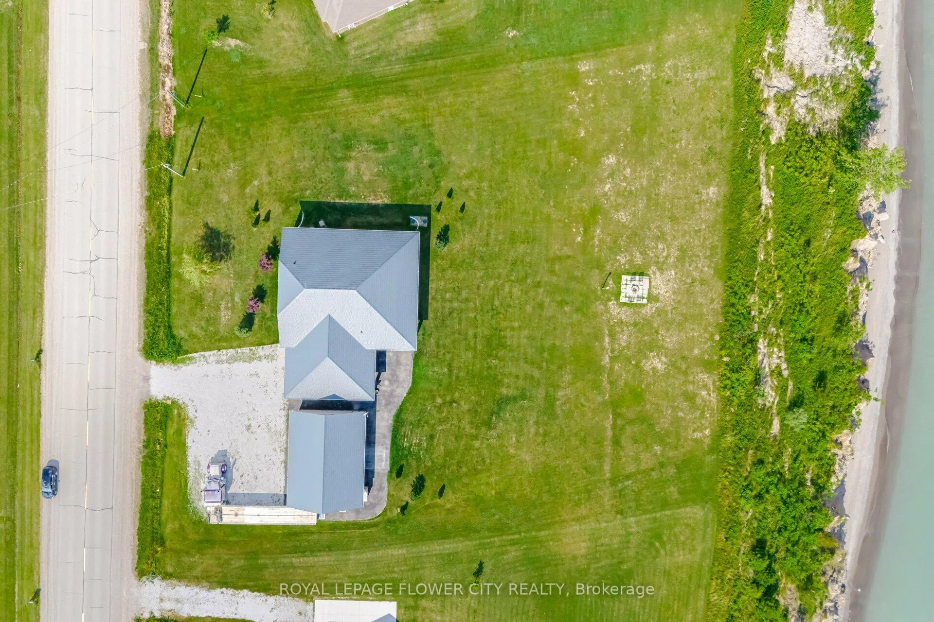 Photo 3 of 4750 Talbot Trail, Chatham-Kent, Tilbury East — HOMEH