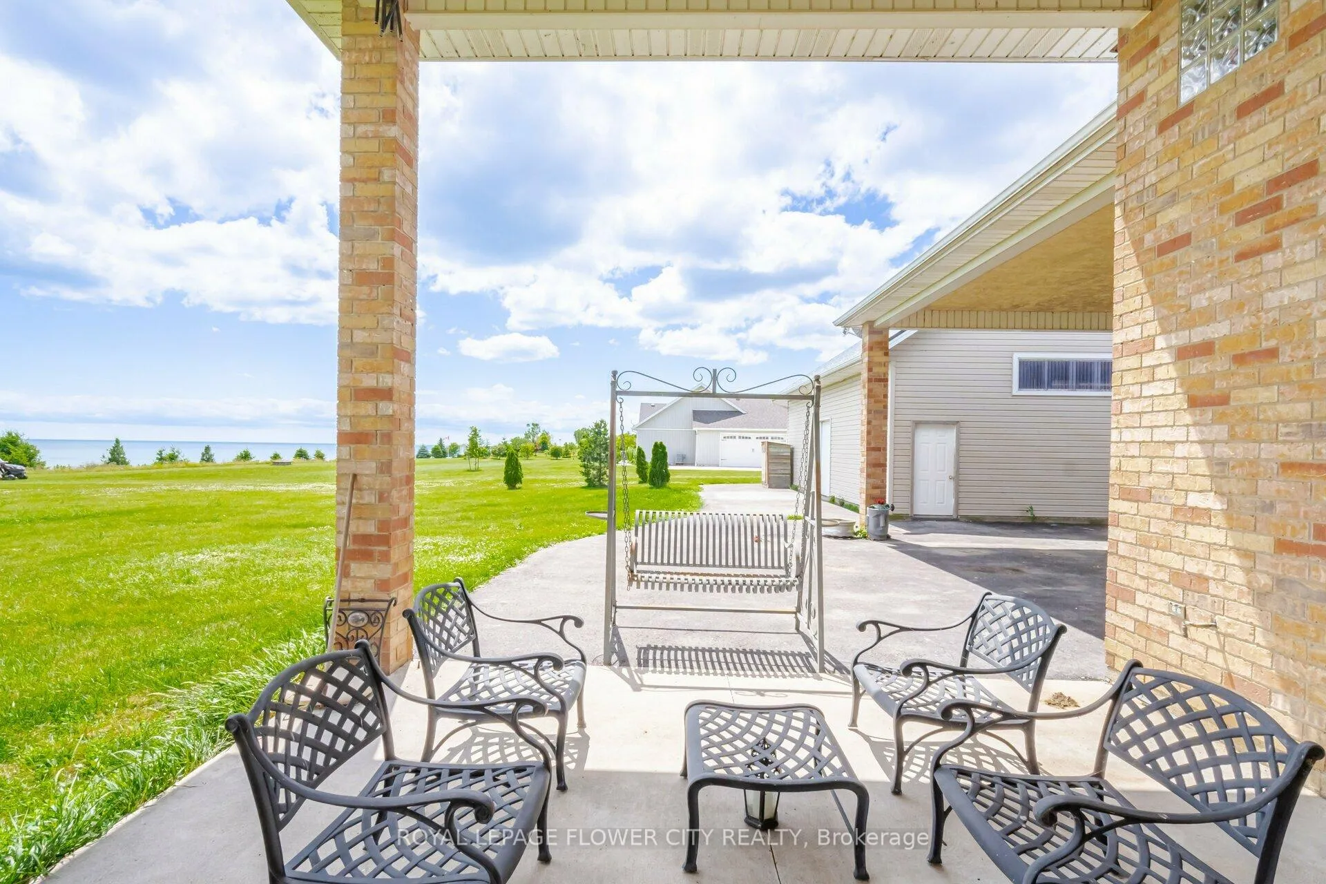Photo 27 of 4750 Talbot Trail, Chatham-Kent, Tilbury East — HOMEH