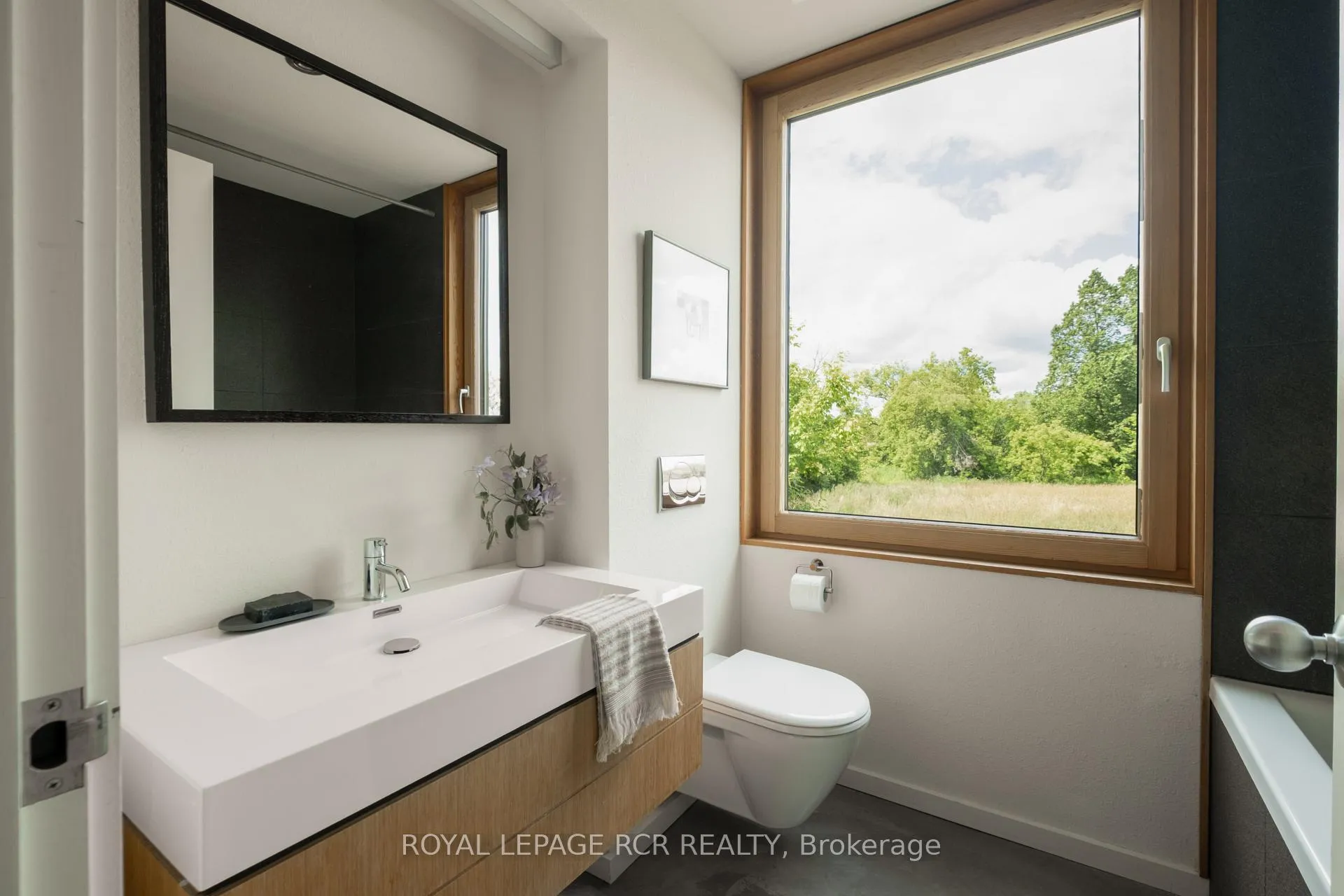 Photo 51 of 5211 Tenth Line, Erin, Rural Erin — HOMEH