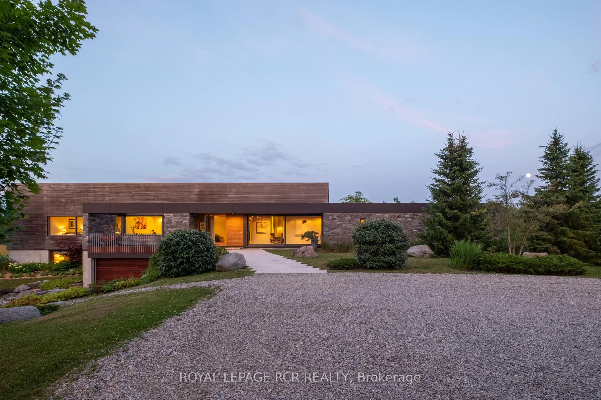 Photo 4 of 5211 Tenth Line, Erin, Rural Erin — HOMEH