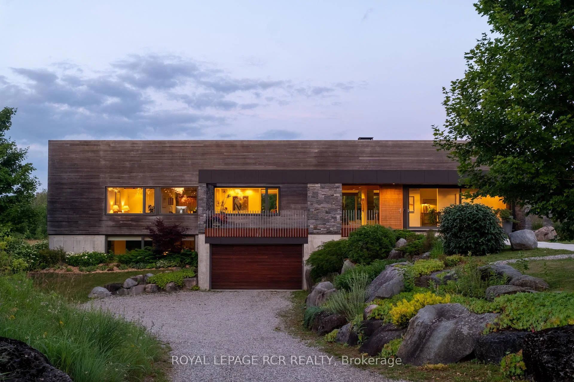 Photo 12 of 5211 Tenth Line, Erin, Rural Erin — HOMEH