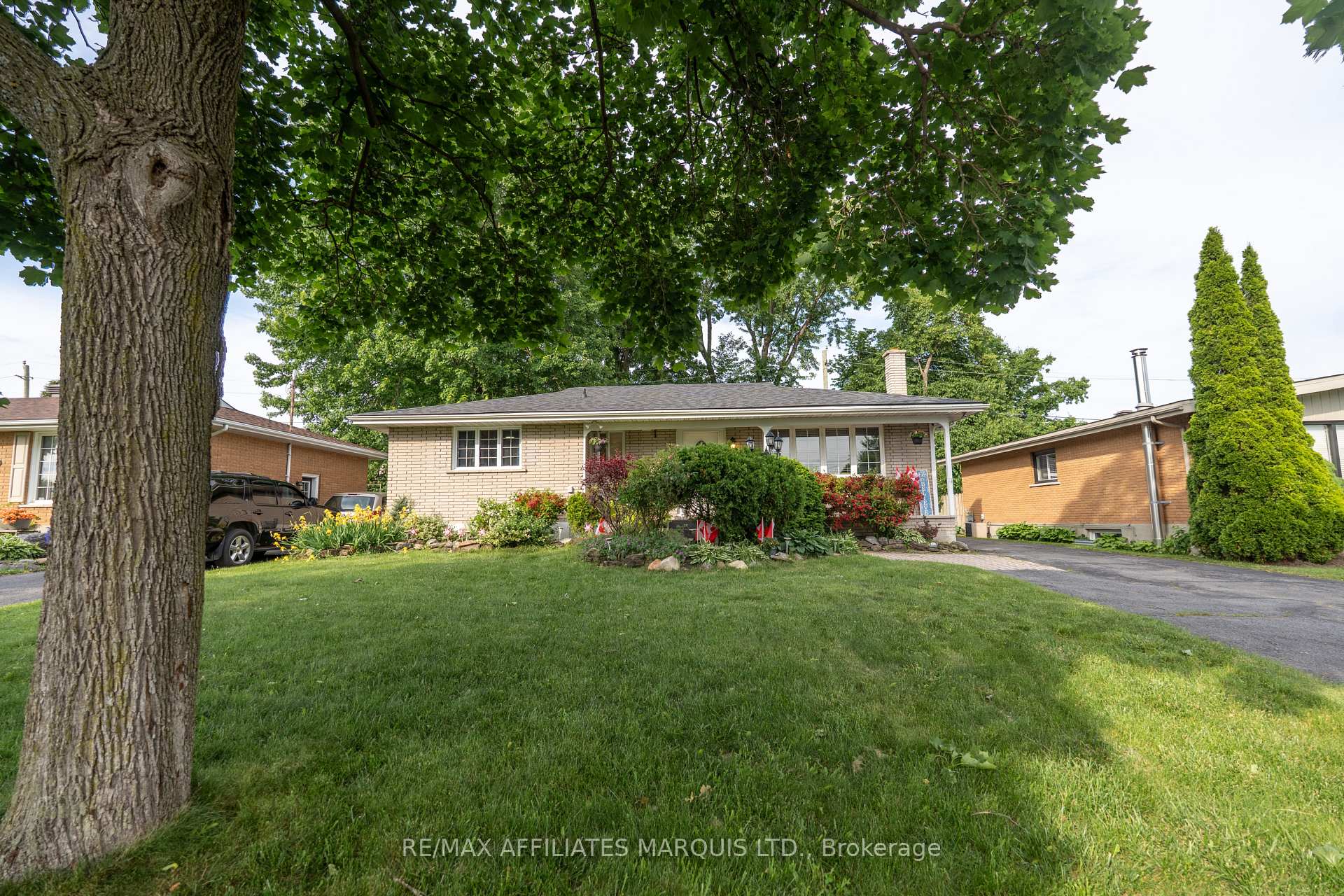 Photo 1 of 412 Leitch Drive, Cornwall — HOMEH