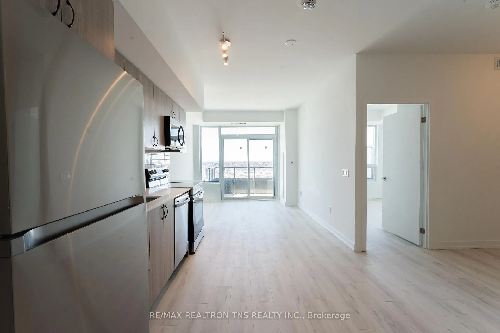 Photo 2 of Unit 2801, 1435 Celebration Drive, Pickering, Bay Ridges — HOMEH