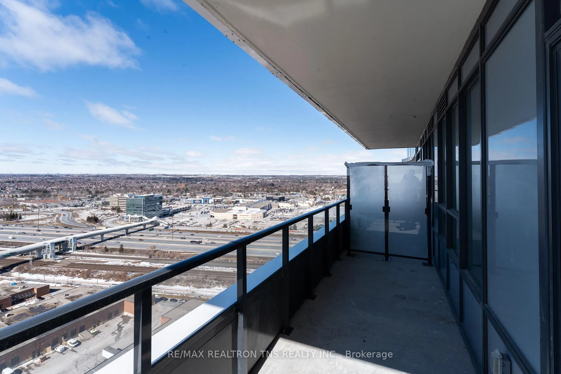 Photo 13 of Unit 2801, 1435 Celebration Drive, Pickering, Bay Ridges — HOMEH