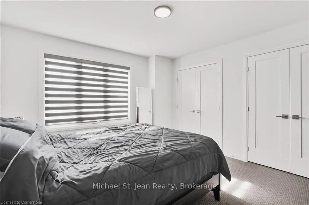 Photo 16 of 11 Pringle Lane, Hamilton, Ancaster — HOMEH