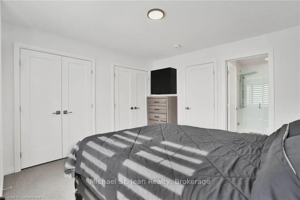 Photo 18 of 11 Pringle Lane, Hamilton, Ancaster — HOMEH