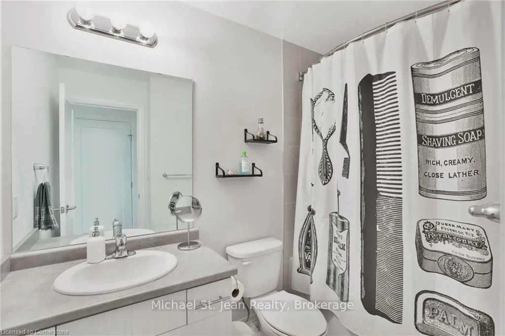 Photo 23 of 11 Pringle Lane, Hamilton, Ancaster — HOMEH