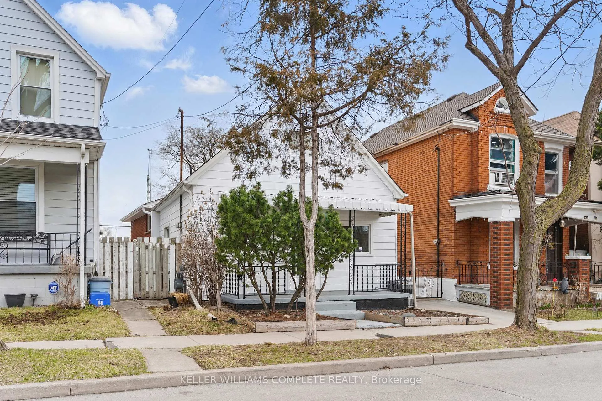 Photo 8 of 57 Beechwood Avenue, Hamilton, Beasley — HOMEH