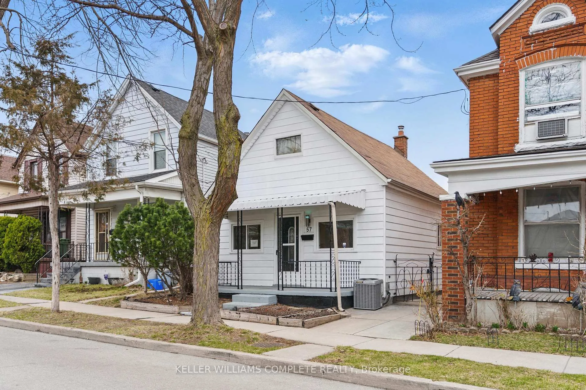 Photo 9 of 57 Beechwood Avenue, Hamilton, Beasley — HOMEH