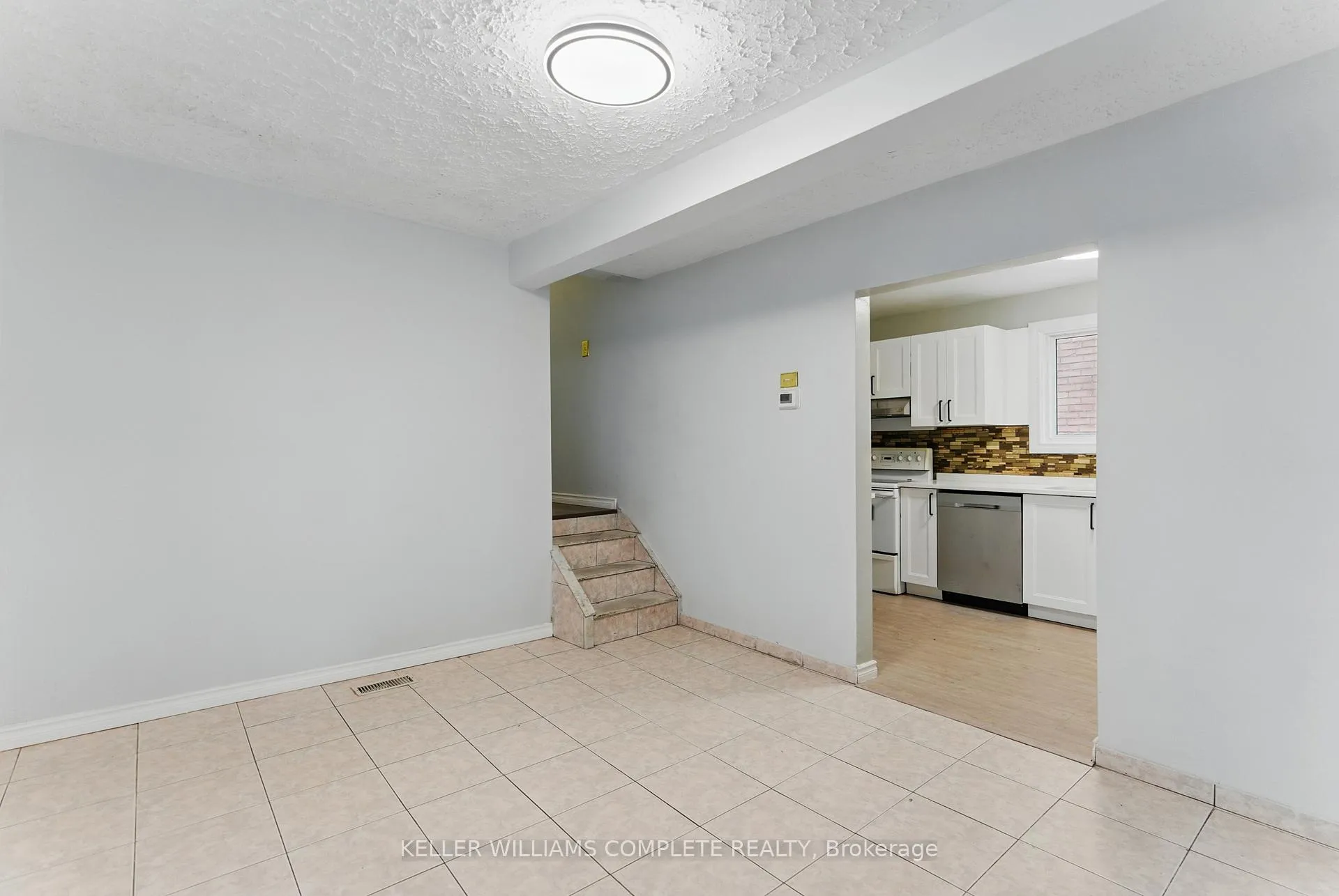 Photo 14 of 57 Beechwood Avenue, Hamilton, Beasley — HOMEH