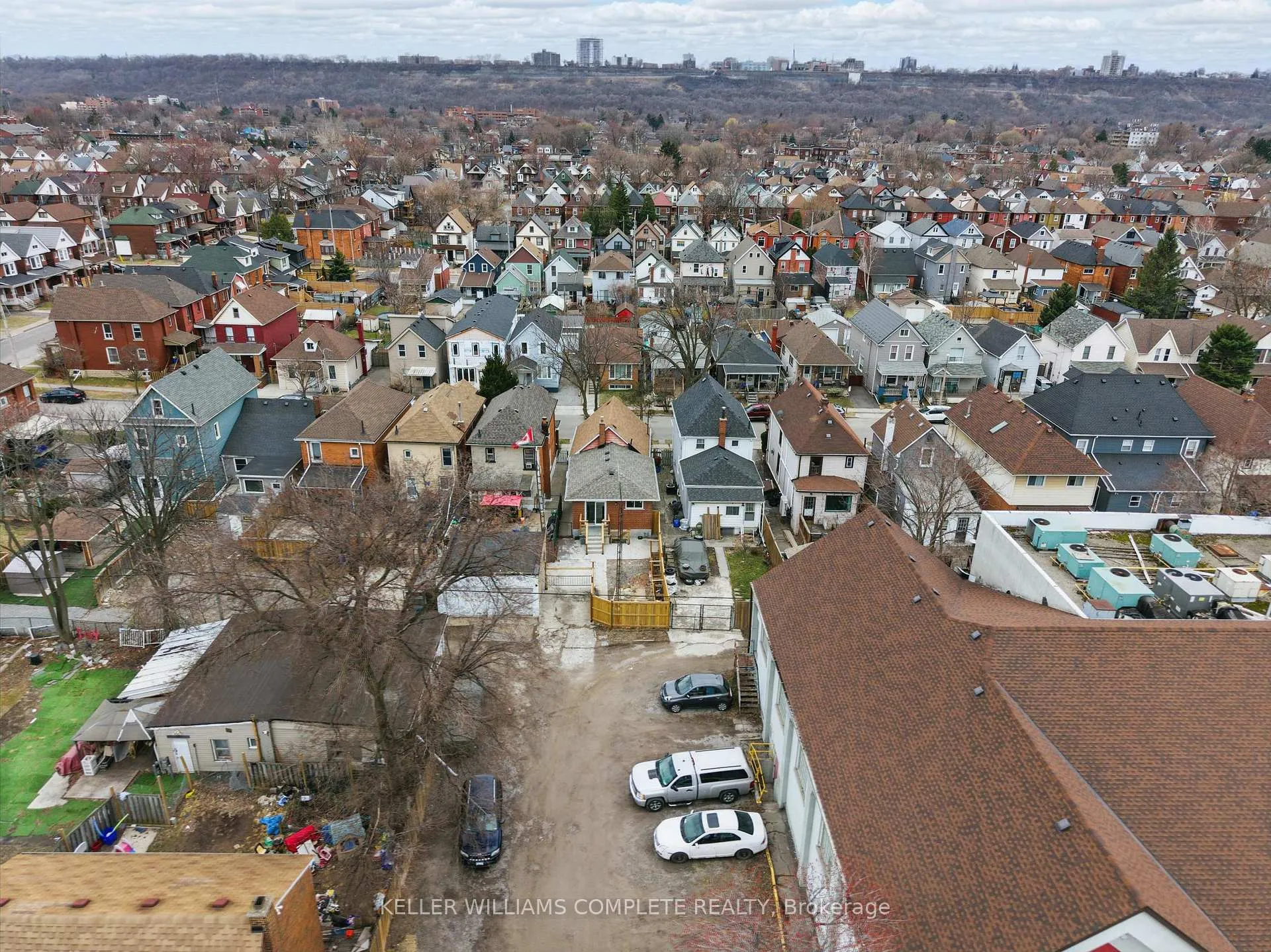 Photo 34 of 57 Beechwood Avenue, Hamilton, Beasley — HOMEH