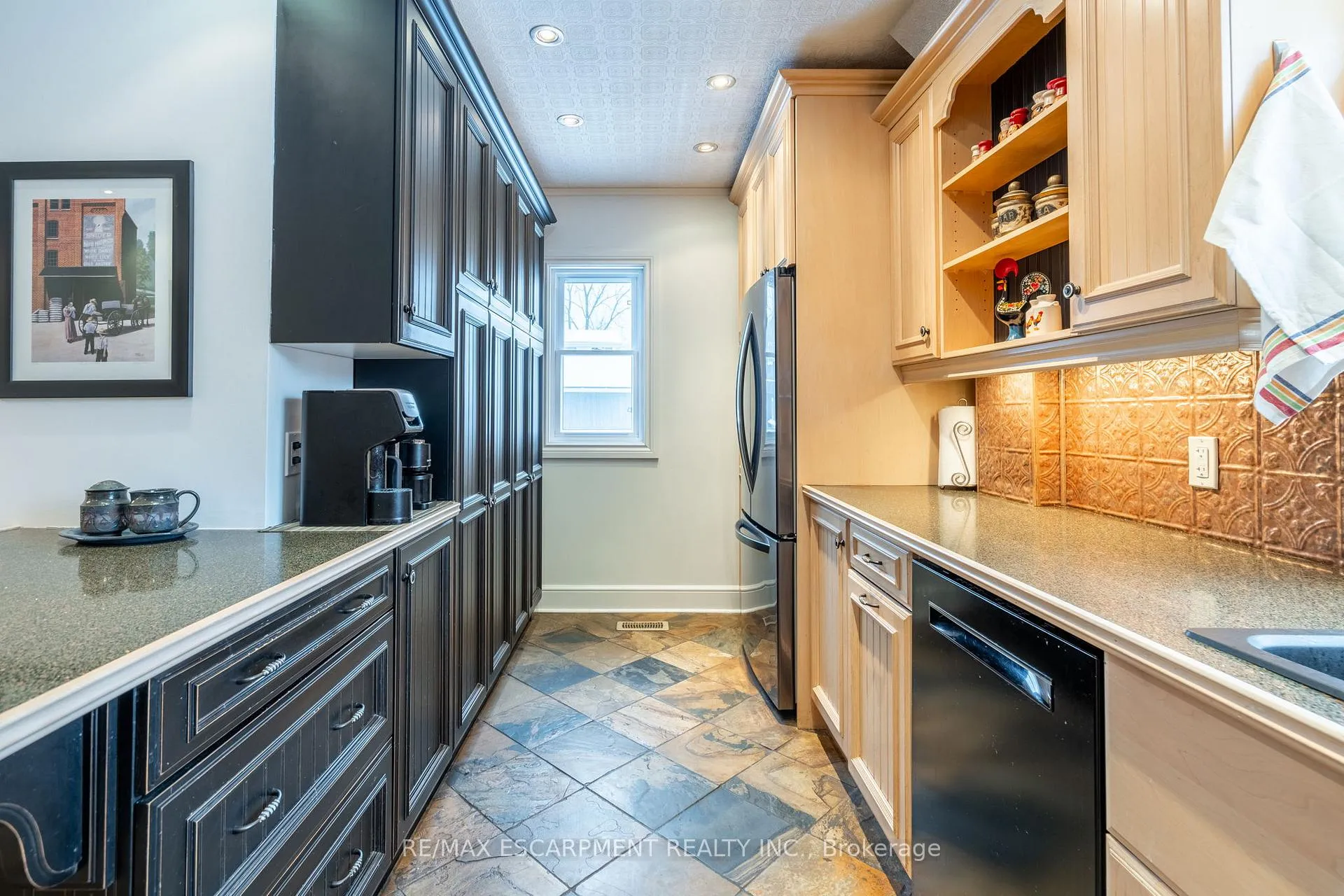 Photo 23 of 1304 Brock Road, Hamilton, Dundas — HOMEH