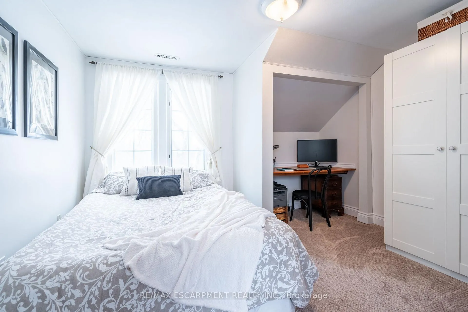 Photo 37 of 1304 Brock Road, Hamilton, Dundas — HOMEH