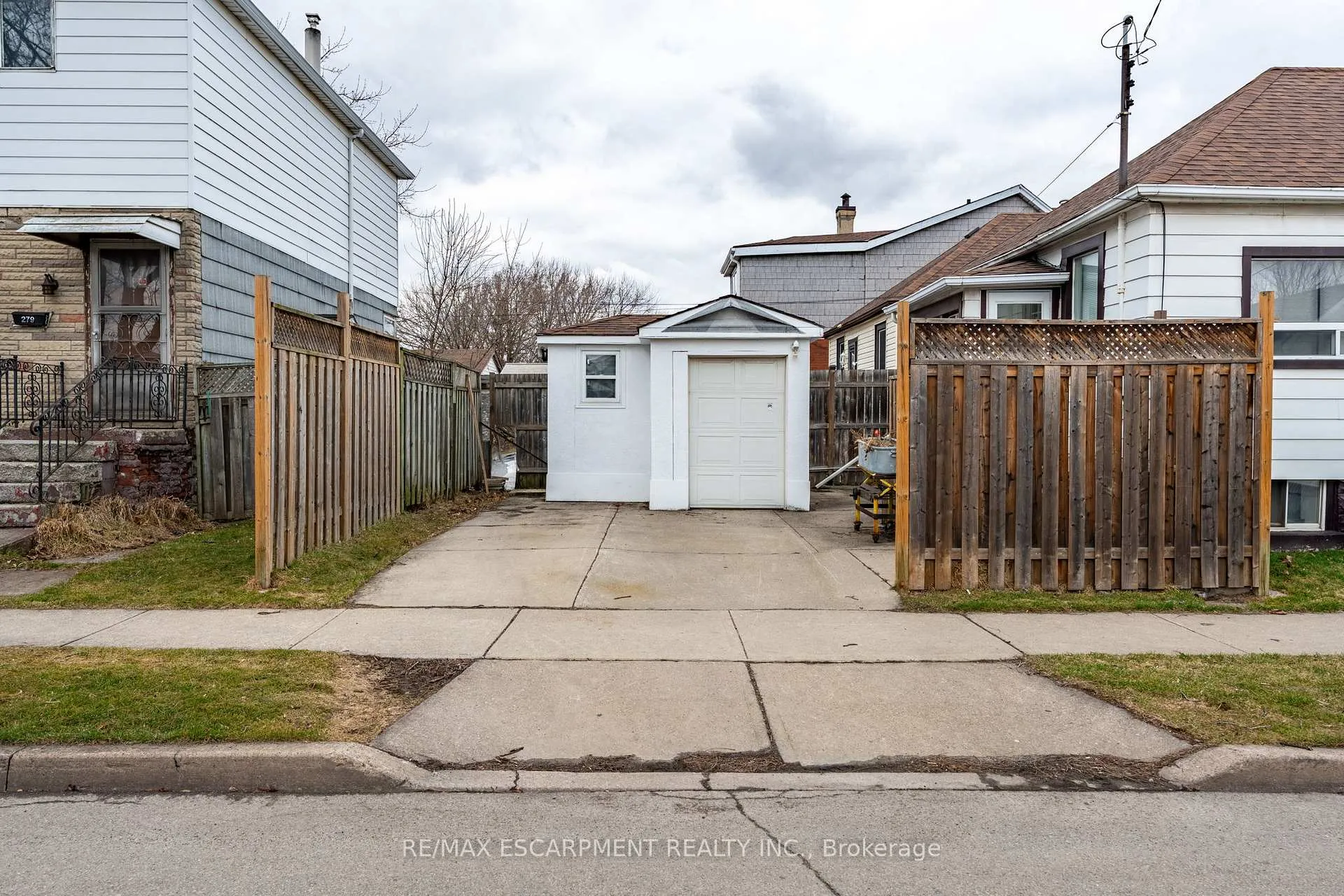 Photo 35 of 170 Newlands Avenue, Hamilton, Homeside — HOMEH