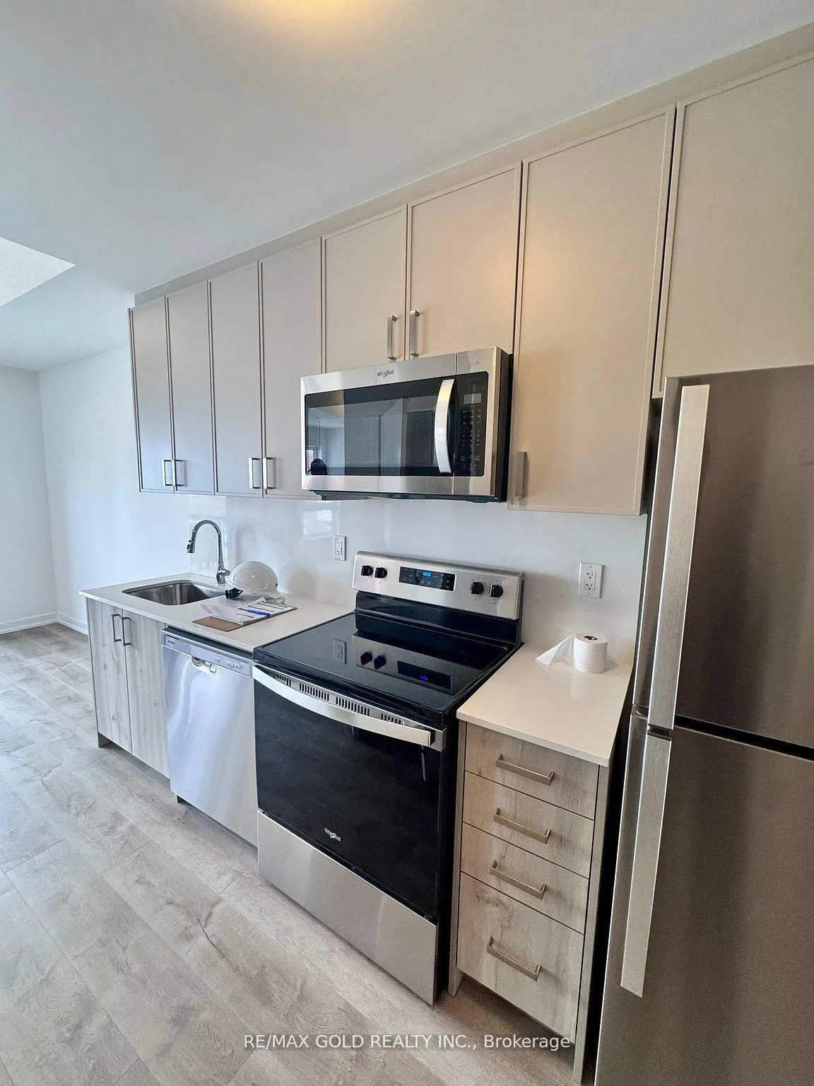 Photo 6 of Unit K11, 40 Palace Street, Kitchener — HOMEH