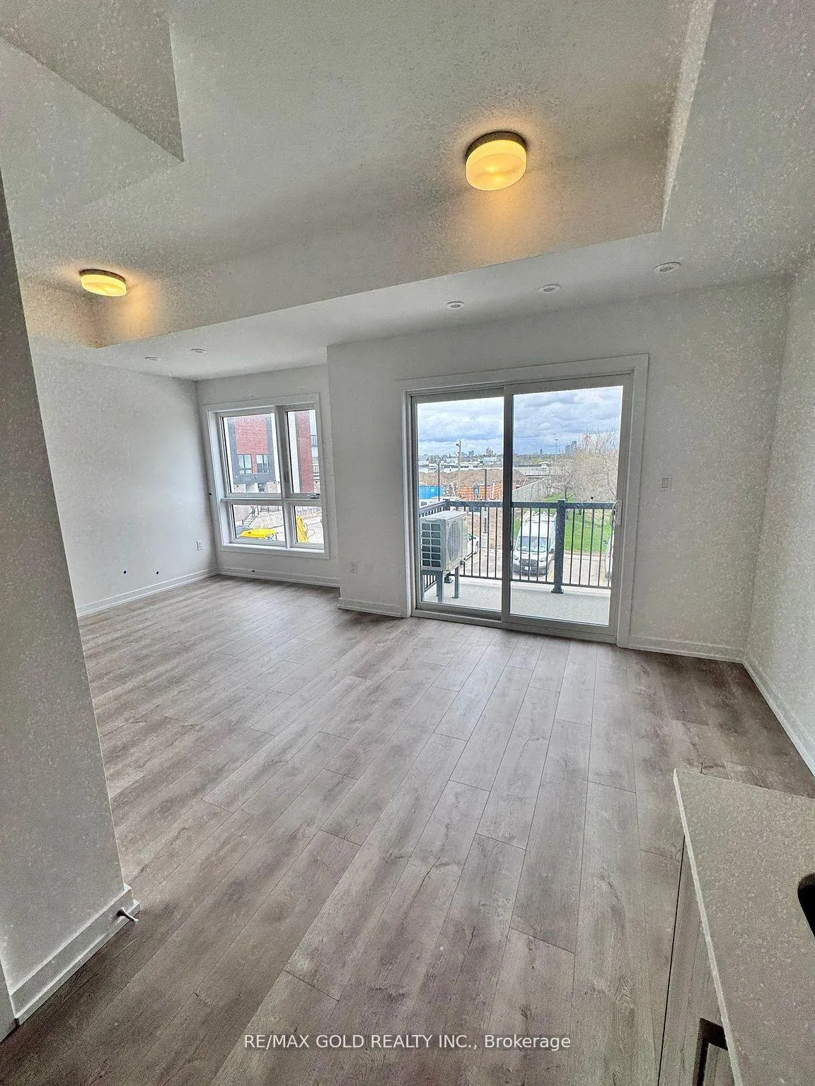 Photo 8 of Unit K11, 40 Palace Street, Kitchener — HOMEH