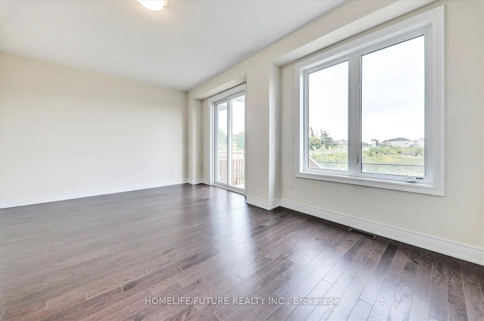 Photo 11 of 10 Andress Way, Markham, Cedarwood — HOMEH