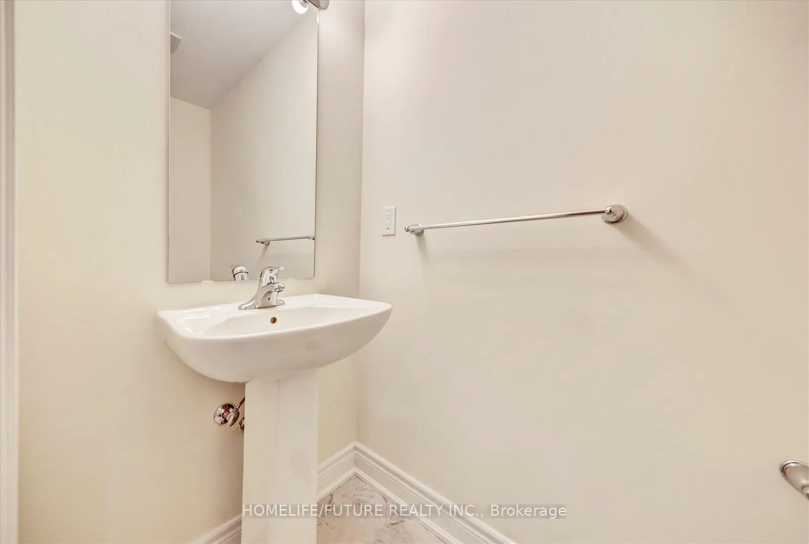 Photo 22 of 10 Andress Way, Markham, Cedarwood — HOMEH