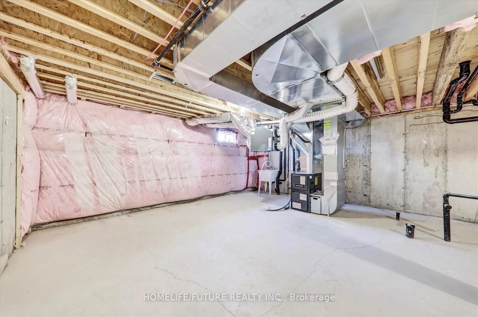 Photo 35 of 10 Andress Way, Markham, Cedarwood — HOMEH