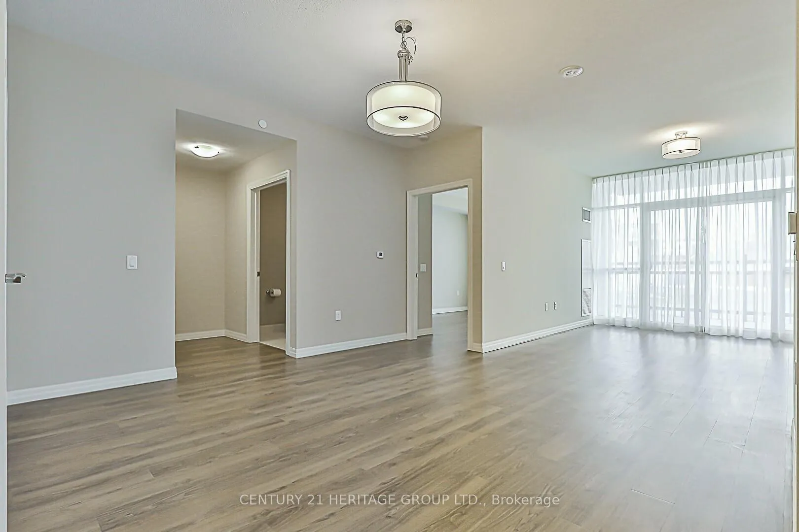 Photo 8 of Unit 101, 460 William Graham Drive, Aurora, Rural Aurora — HOMEH