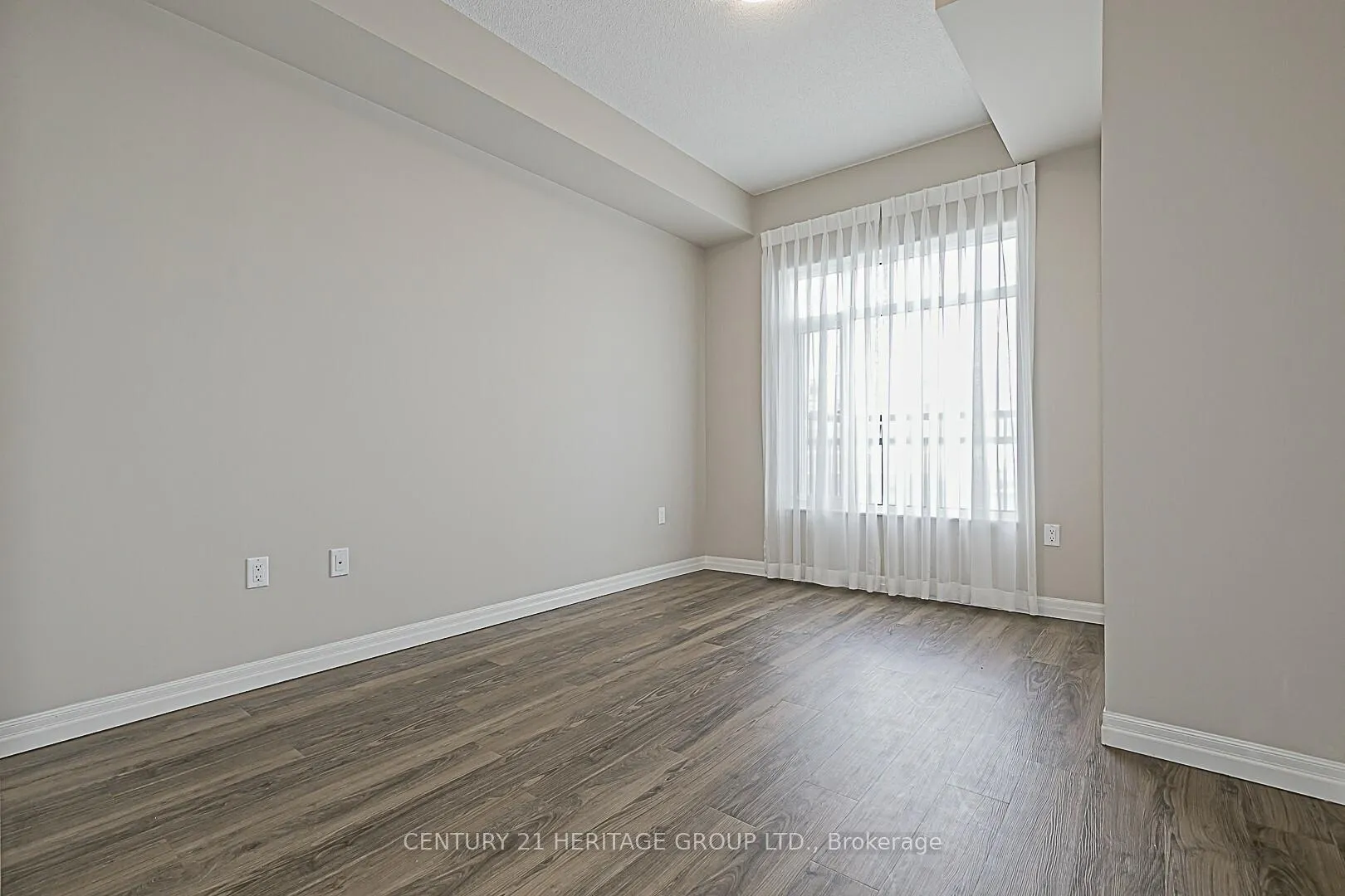 Photo 25 of Unit 101, 460 William Graham Drive, Aurora, Rural Aurora — HOMEH