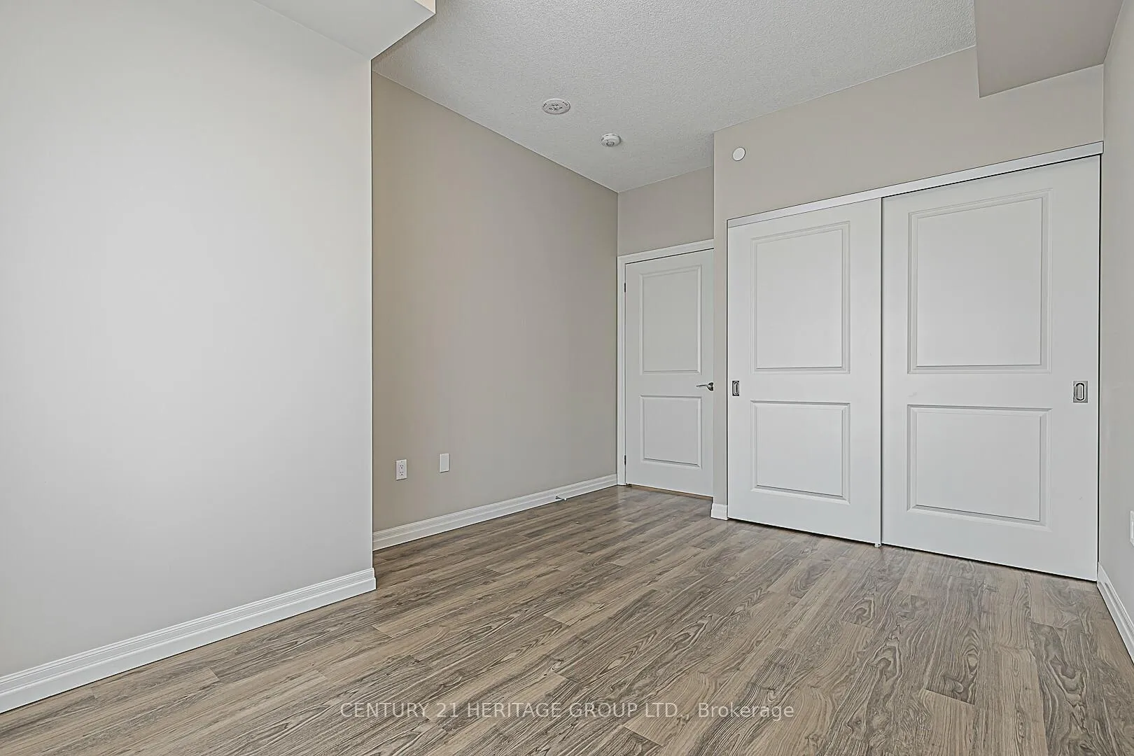 Photo 26 of Unit 101, 460 William Graham Drive, Aurora, Rural Aurora — HOMEH