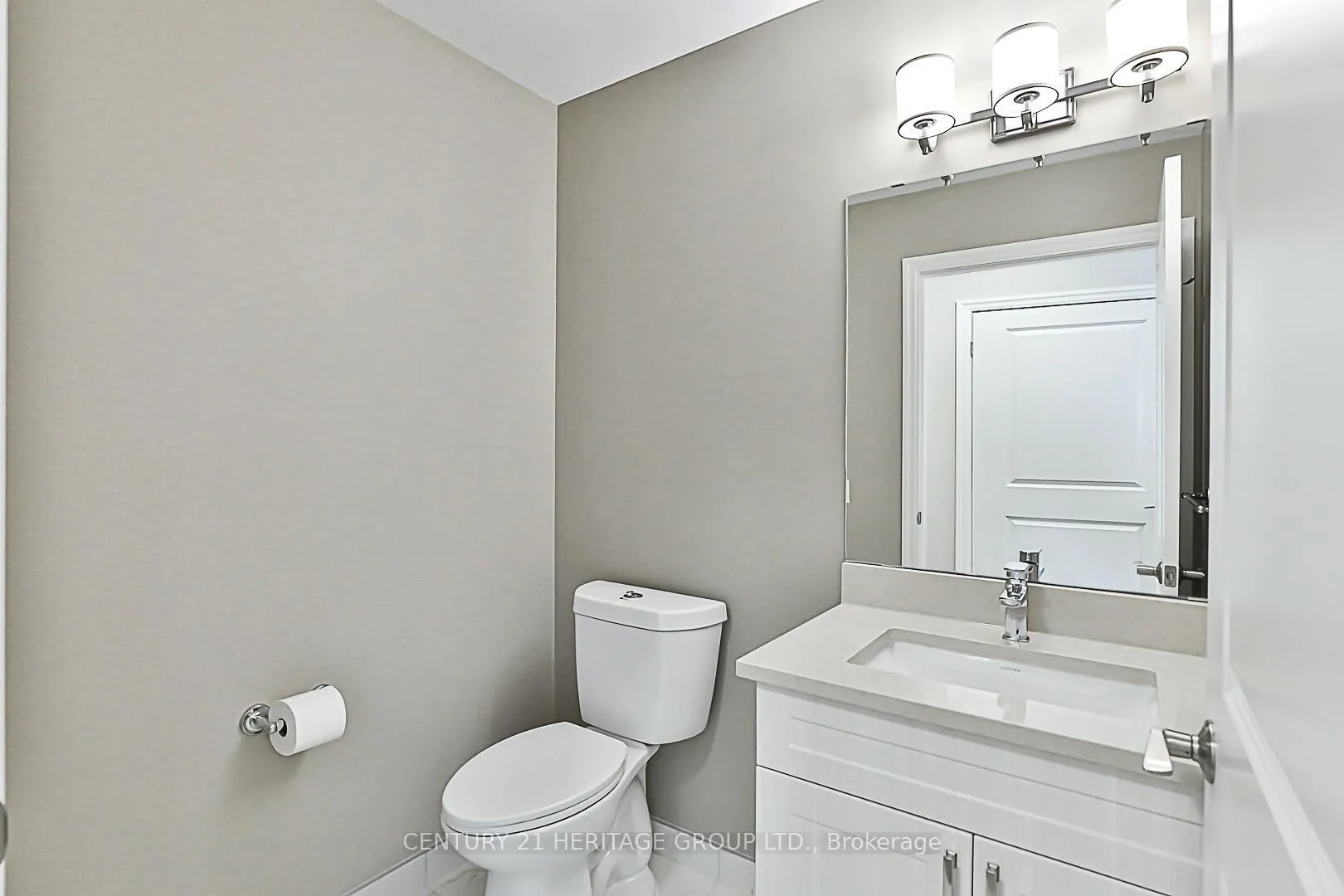 Photo 27 of Unit 101, 460 William Graham Drive, Aurora, Rural Aurora — HOMEH