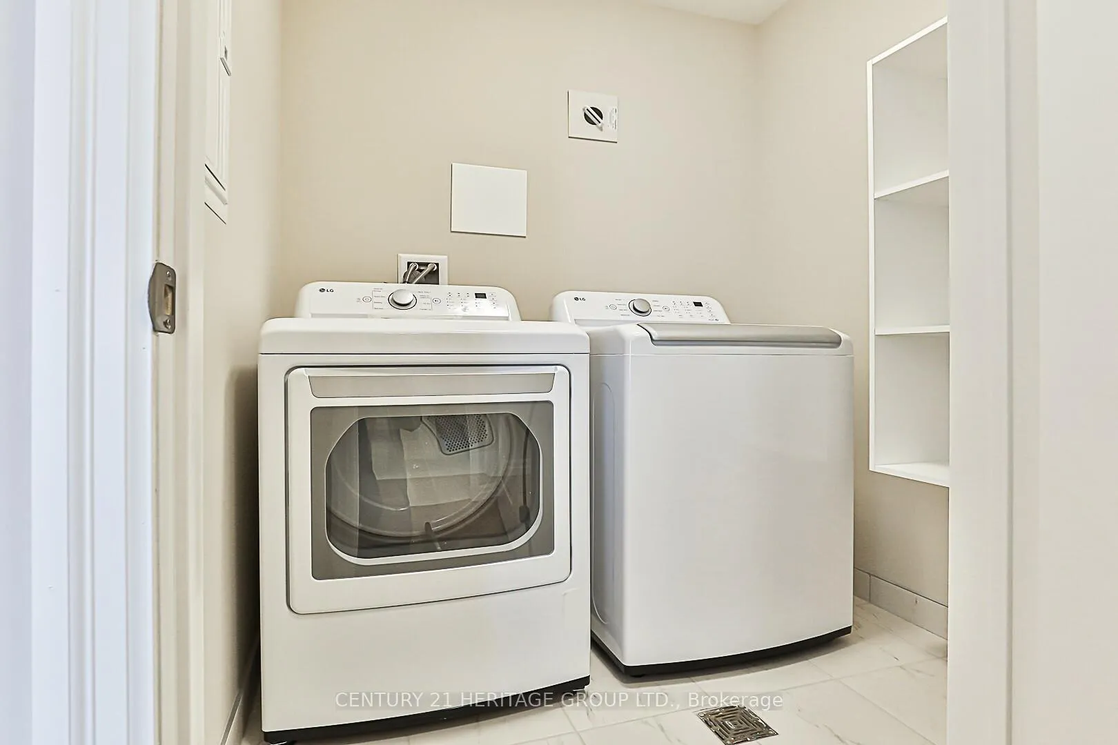 Photo 28 of Unit 101, 460 William Graham Drive, Aurora, Rural Aurora — HOMEH