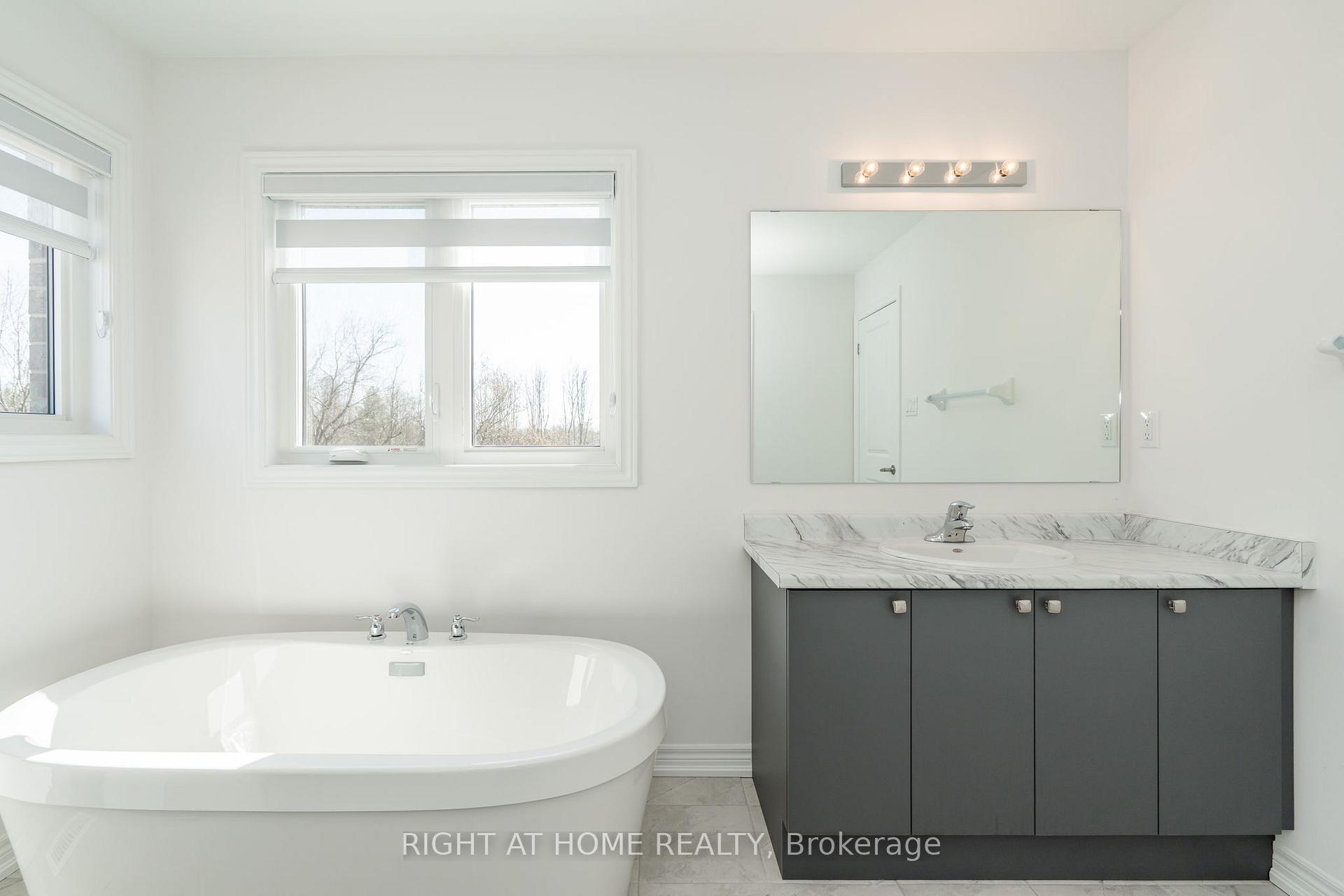 Photo 36 of 40 Baycroft Boulevard, Essa, Angus — HOMEH