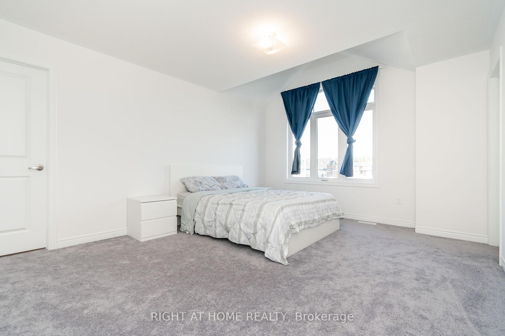 Photo 39 of 40 Baycroft Boulevard, Essa, Angus — HOMEH