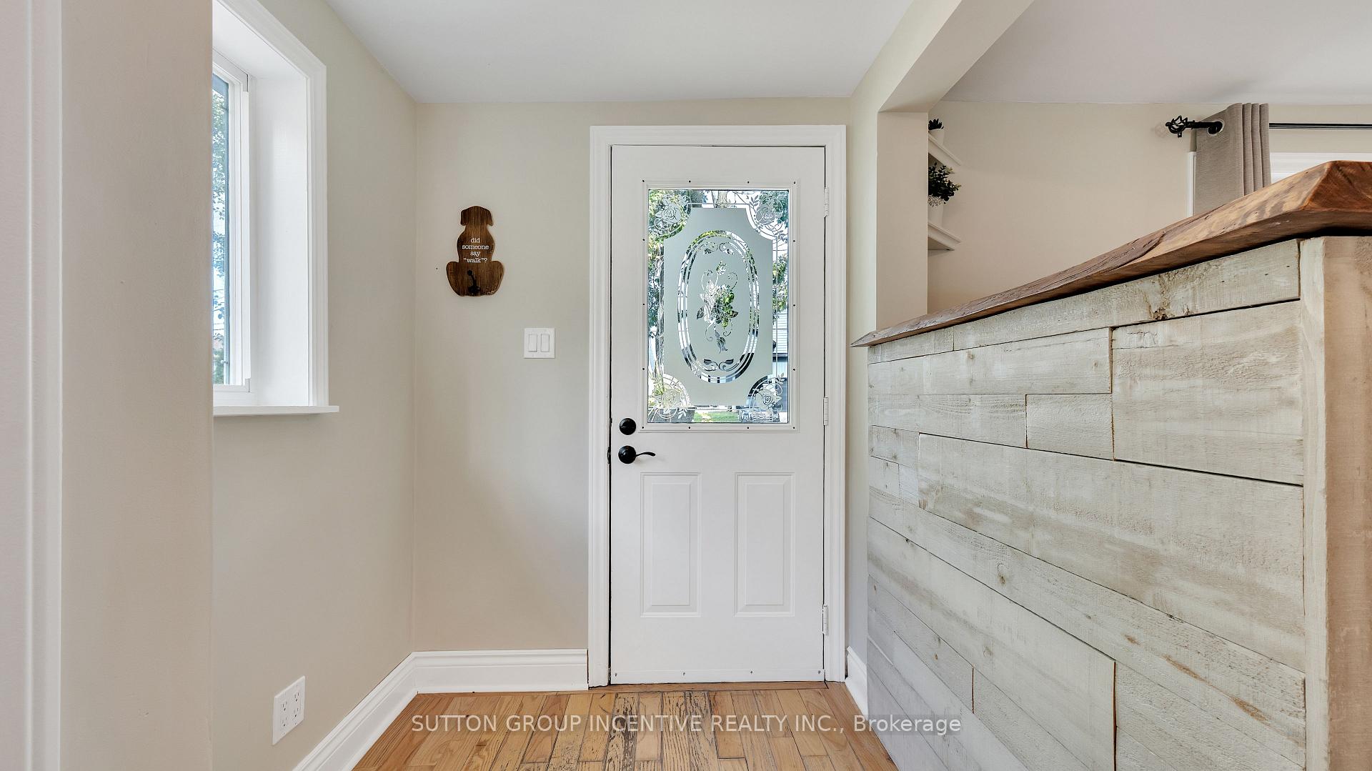 Photo 8 of 844 Trivetts Road, Georgina, Historic Lakeshore Communities — HOMEH