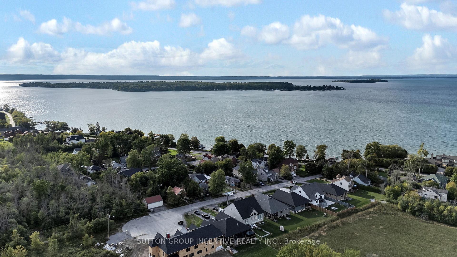 Photo 44 of 844 Trivetts Road, Georgina, Historic Lakeshore Communities — HOMEH