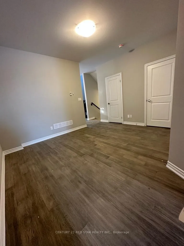 Photo 15 of 18 Bradley Avenue, Welland, Lincoln/Crowland — HOMEH