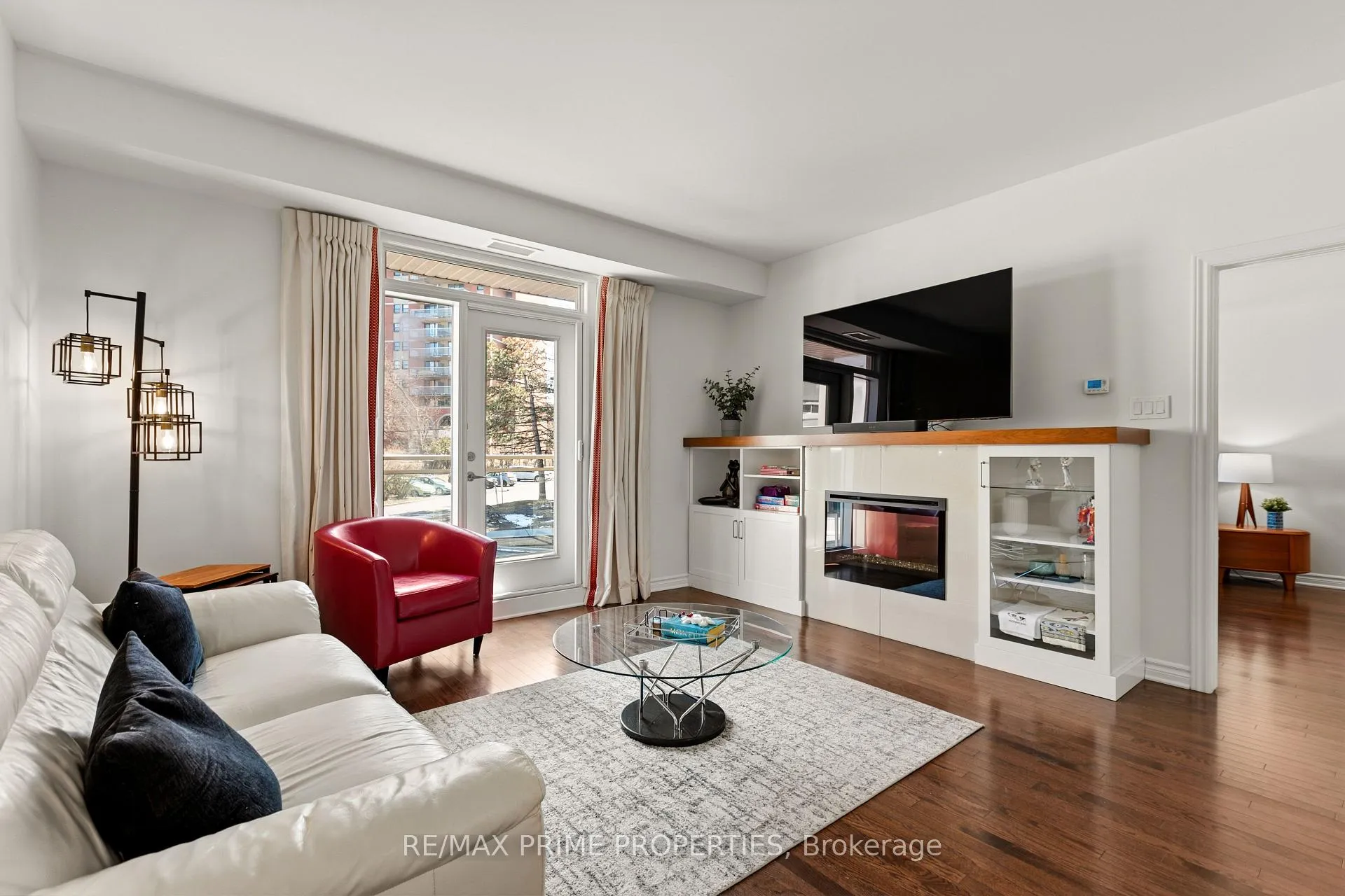 Photo 7 of Unit 202, 1201 Ohio Street, Ottawa, Billings Bridge — HOMEH