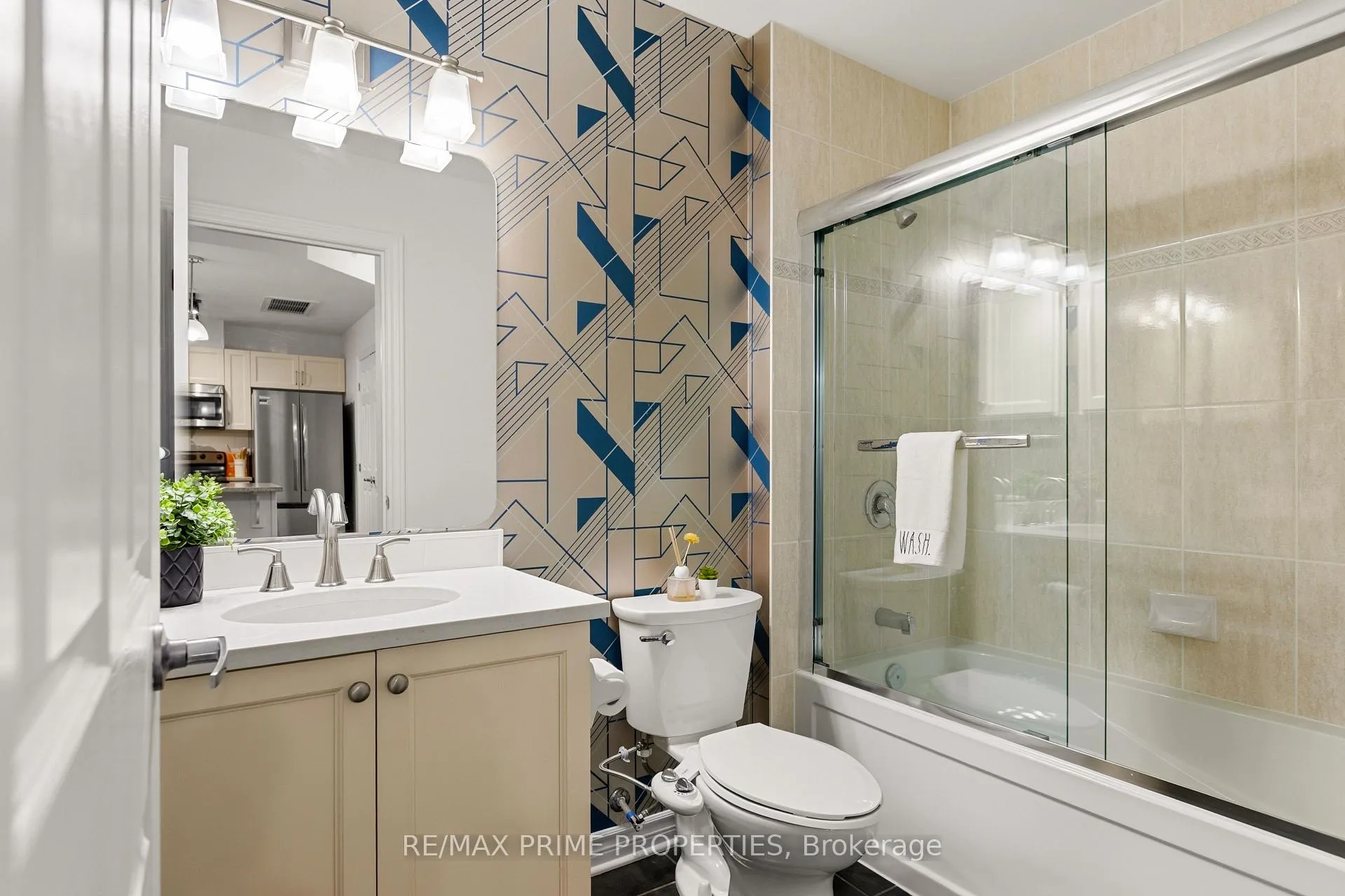 Photo 20 of Unit 202, 1201 Ohio Street, Ottawa, Billings Bridge — HOMEH