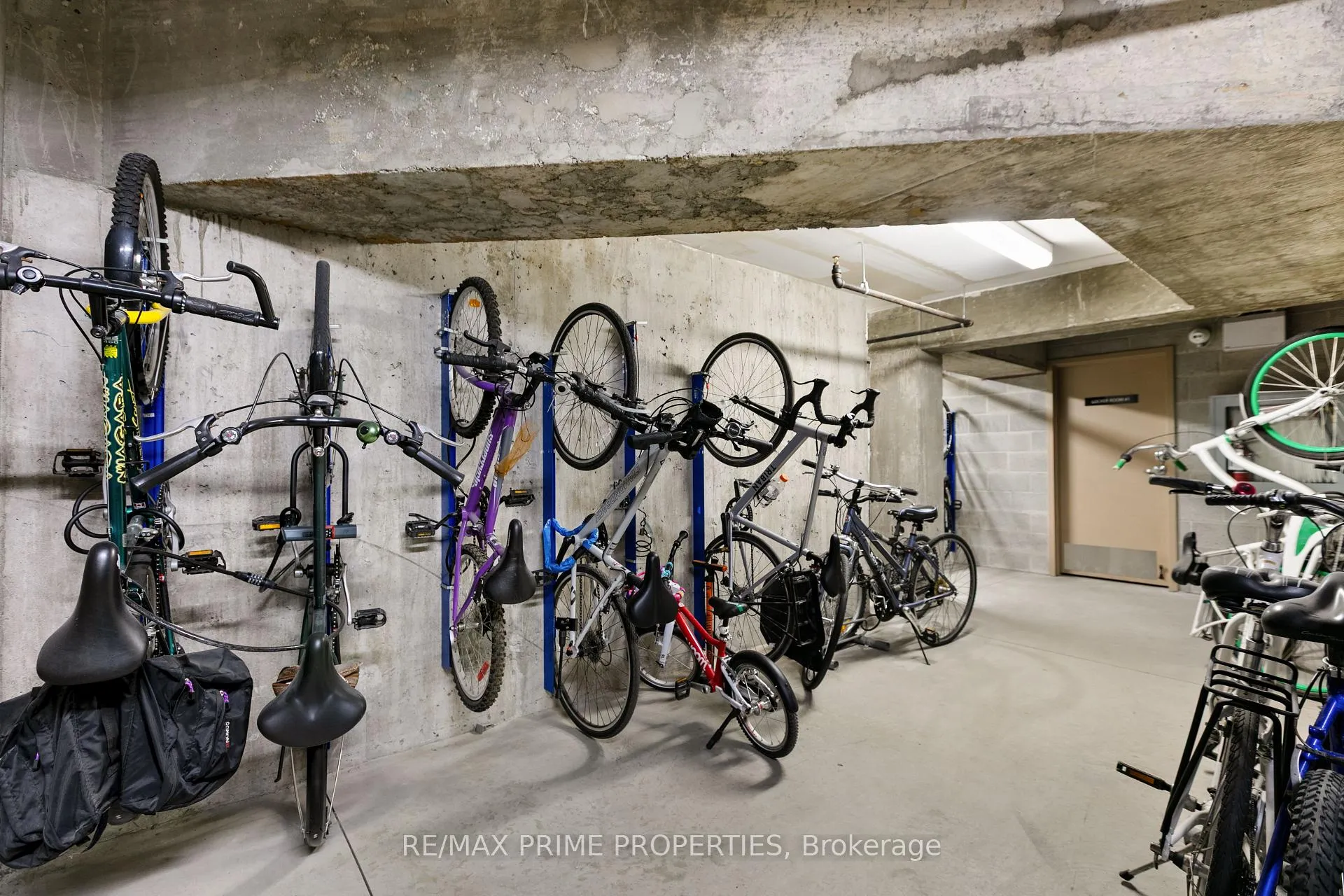 Photo 36 of Unit 202, 1201 Ohio Street, Ottawa, Billings Bridge — HOMEH